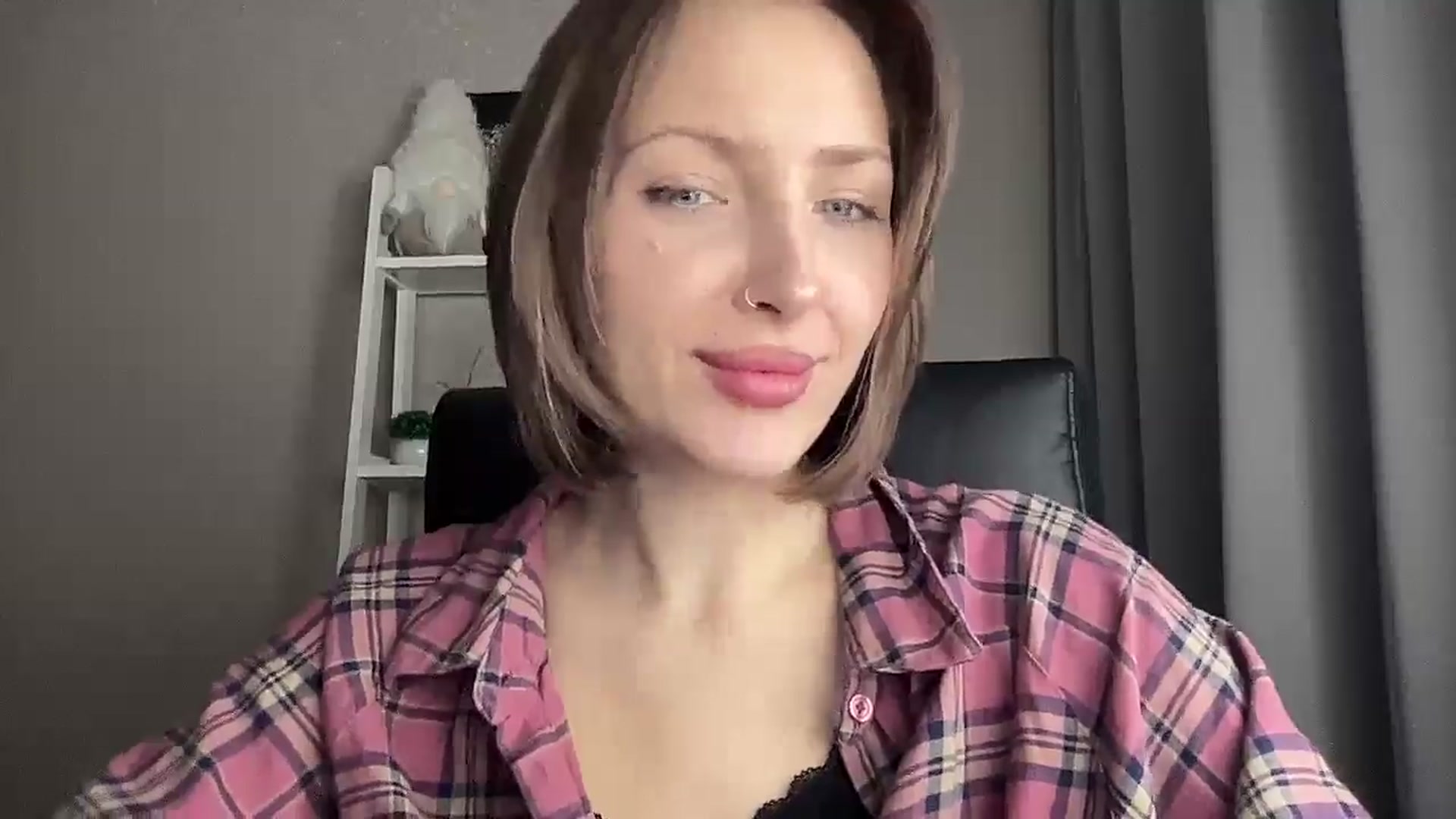 Gallery image thumbnail from Di_Pearl's myfreecams stream on, 12/08/2025, 17:04 image 11 of 20