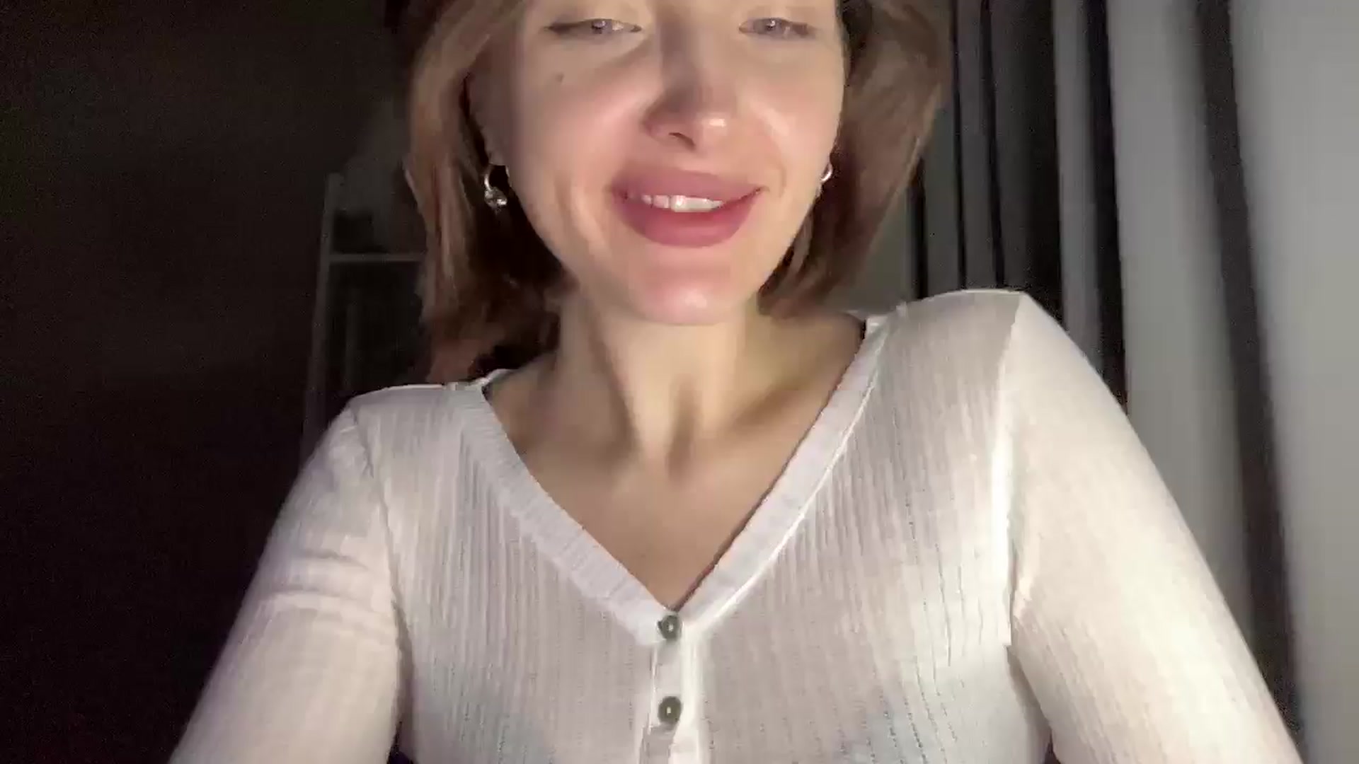 Gallery image thumbnail from Di_Pearl's myfreecams stream on, 12/12/2025, 23:41 image 1 of 20