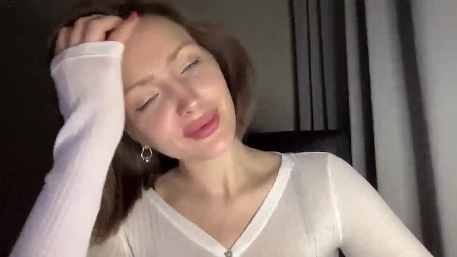 Gallery image thumbnail from Di_Pearl's myfreecams stream on, 12/12/2025, 23:41 image 16 of 20