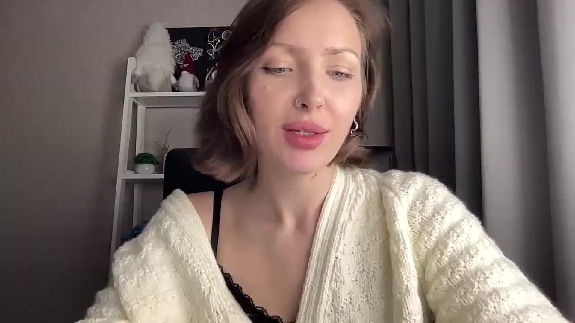 Gallery image thumbnail from Di_Pearl's myfreecams stream on, 12/13/2025, 17:50 image 6 of 20