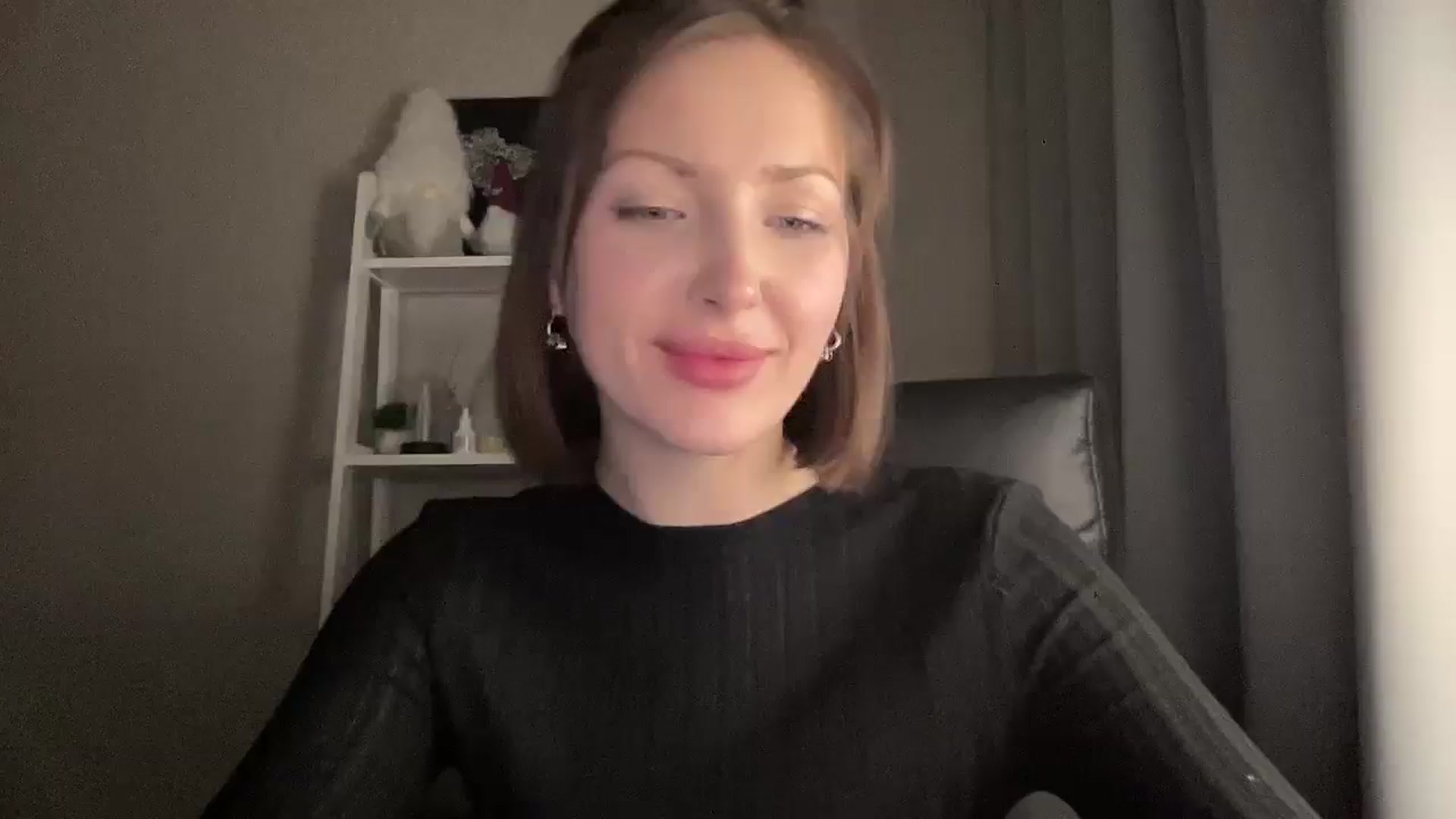 Gallery image thumbnail from Di_Pearl's myfreecams stream on, 12/17/2025, 22:33 image 11 of 20