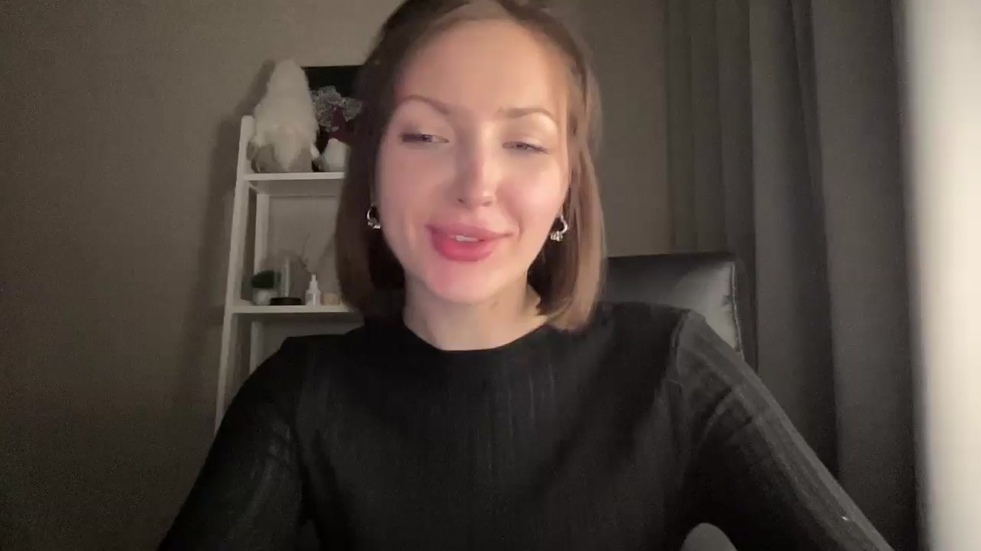 Gallery image thumbnail from Di_Pearl's myfreecams stream on, 12/17/2025, 22:33 image 9 of 20
