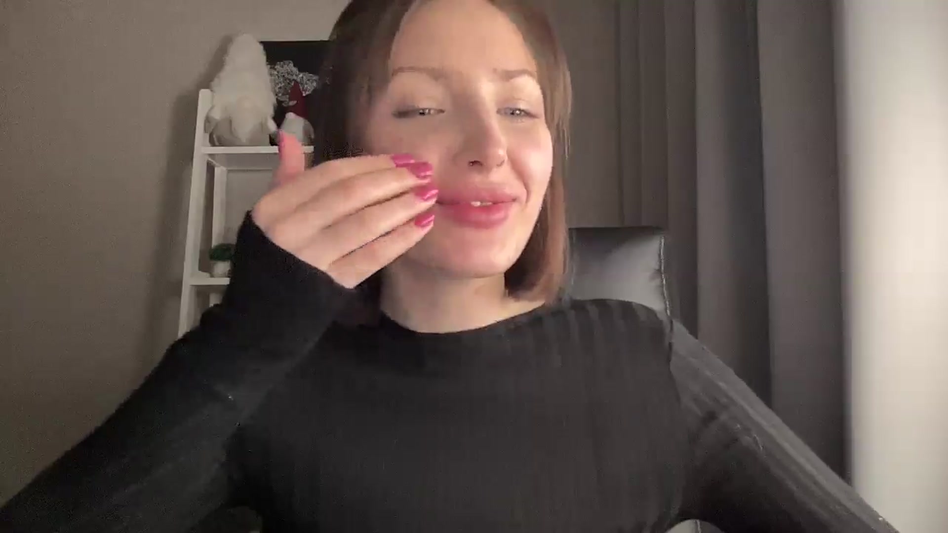 Gallery image thumbnail from Di_Pearl's myfreecams stream on, 12/17/2025, 23:08 image 17 of 20
