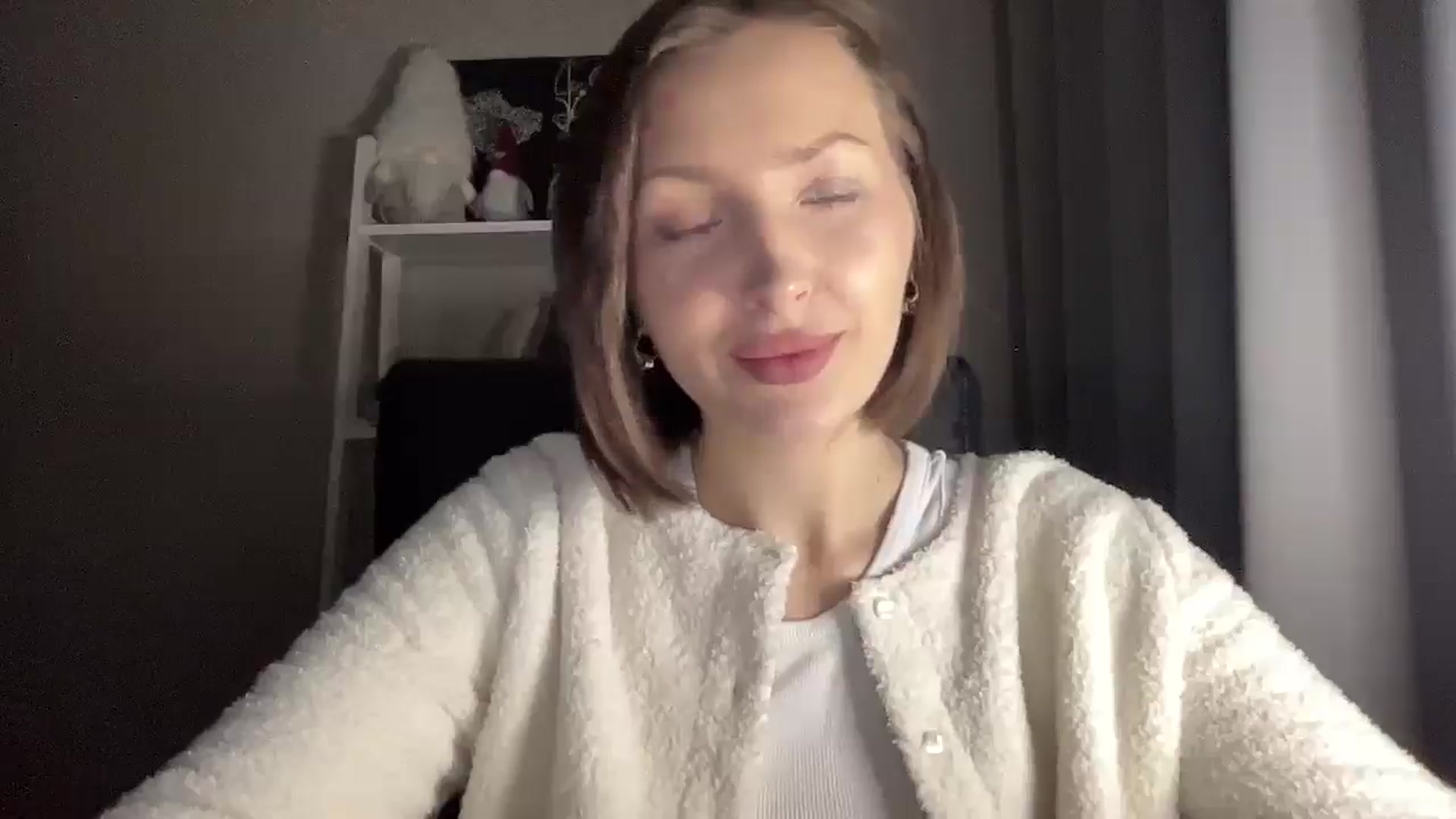 Gallery image thumbnail from Di_Pearl's myfreecams stream on, 12/23/2025, 16:48 image 19 of 20
