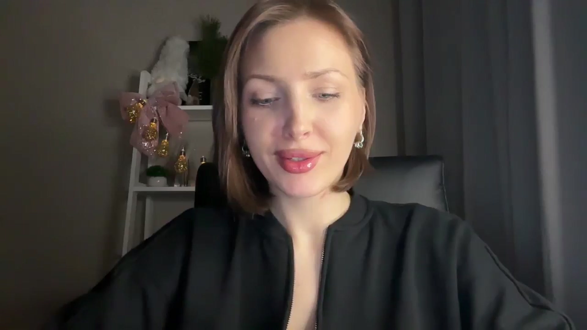 Gallery image thumbnail from Di_Pearl's myfreecams stream on, 12/27/2025, 18:10 image 8 of 20