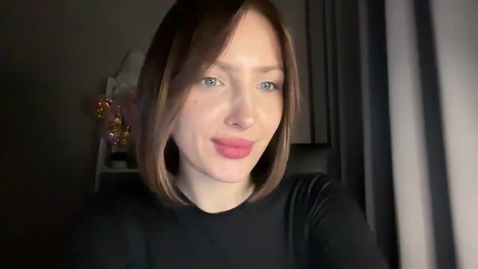 Gallery image thumbnail from Di_Pearl's myfreecams stream on, 12/29/2025, 21:46 image 16 of 20