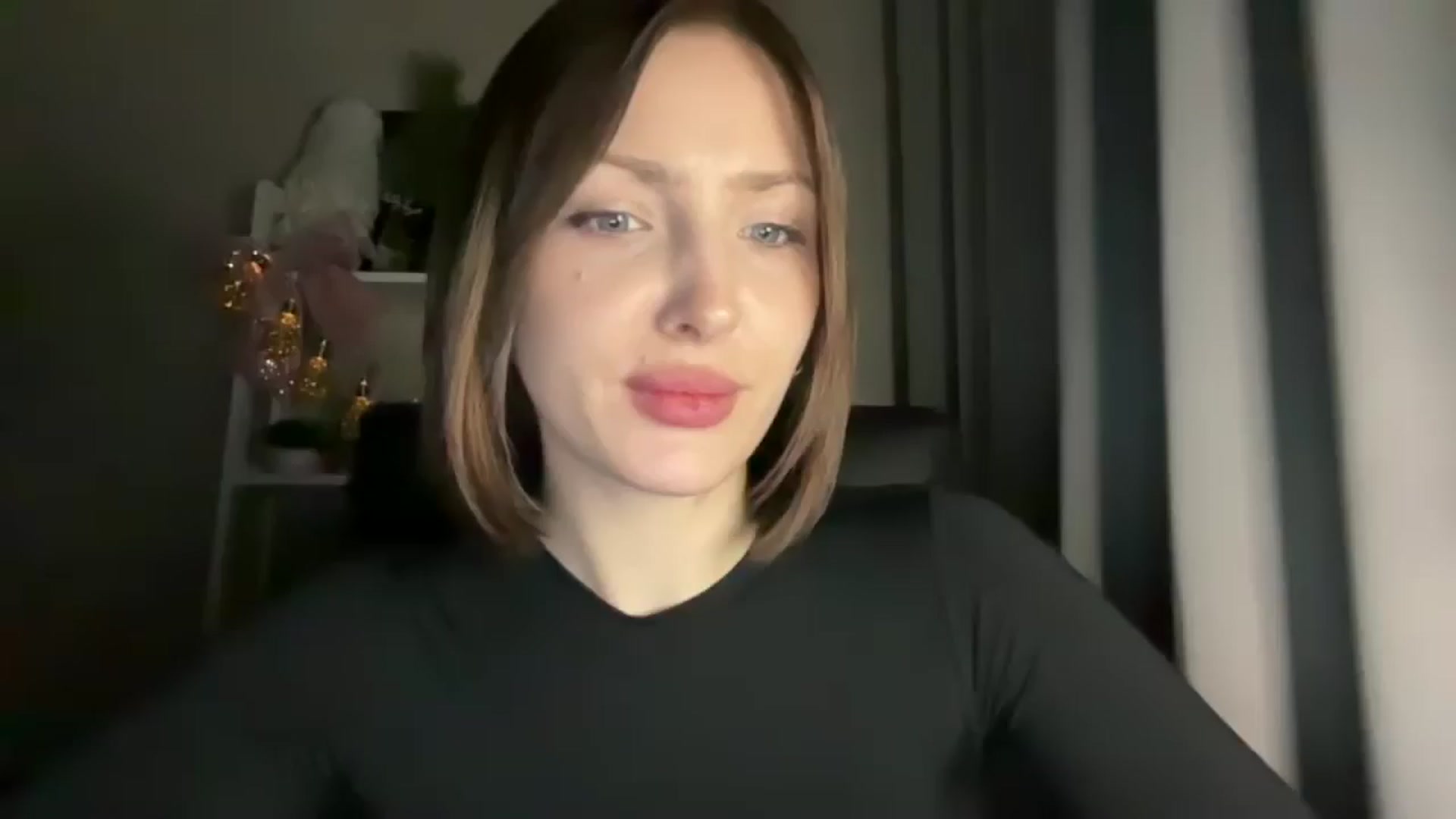 Gallery image thumbnail from Di_Pearl's myfreecams stream on, 12/29/2025, 21:46 image 6 of 20