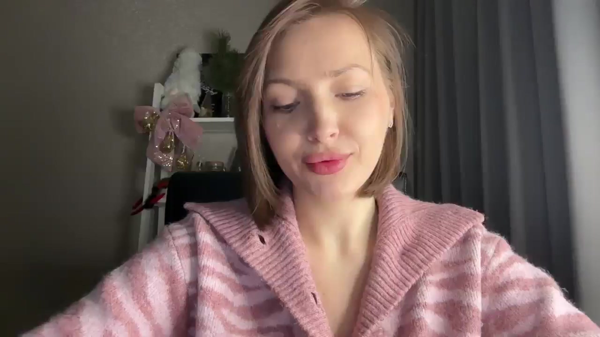 Gallery image thumbnail from Di_Pearl's myfreecams stream on, 01/04/2026, 20:22 image 6 of 20
