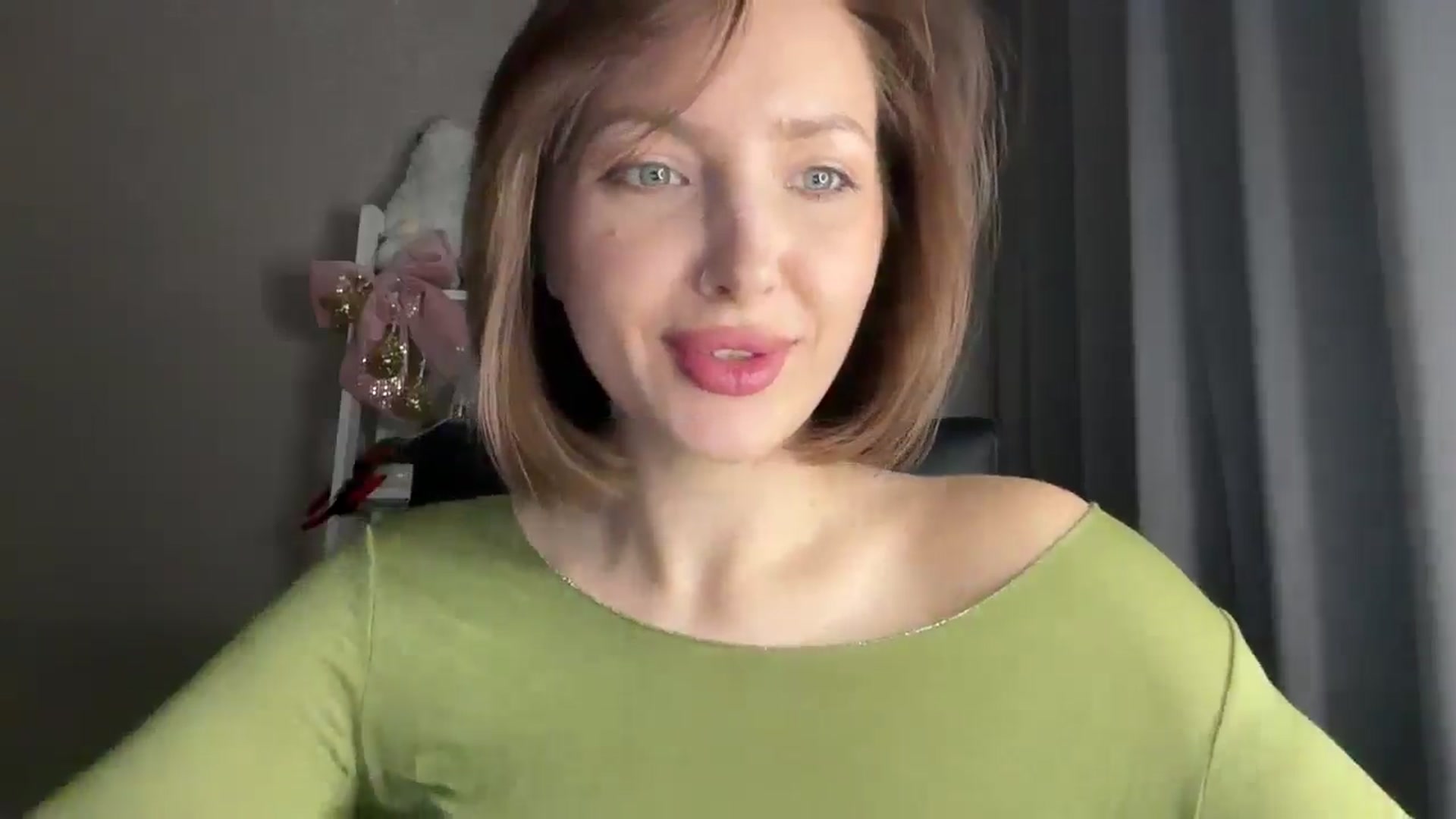 Gallery image thumbnail from Di_Pearl's myfreecams stream on, 01/05/2026, 21:18 image 16 of 20