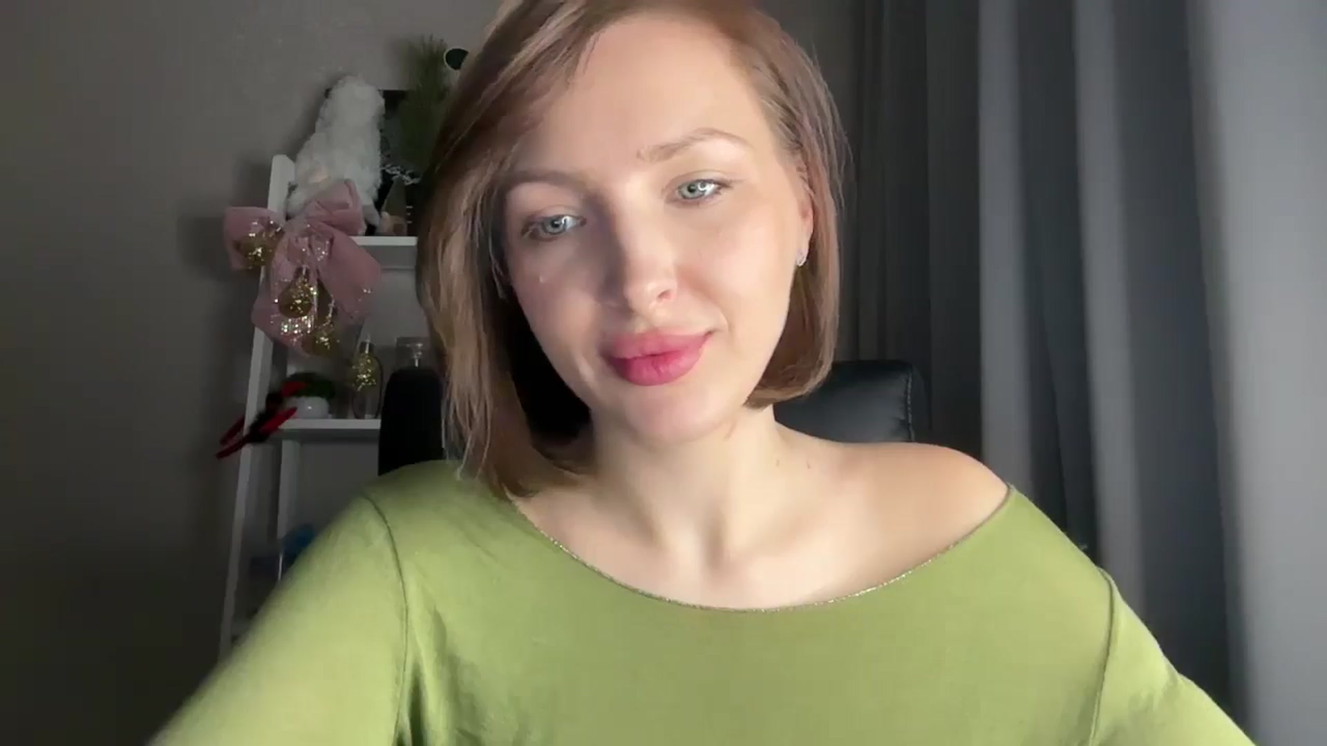Gallery image thumbnail from Di_Pearl's myfreecams stream on, 01/05/2026, 22:49 image 11 of 20