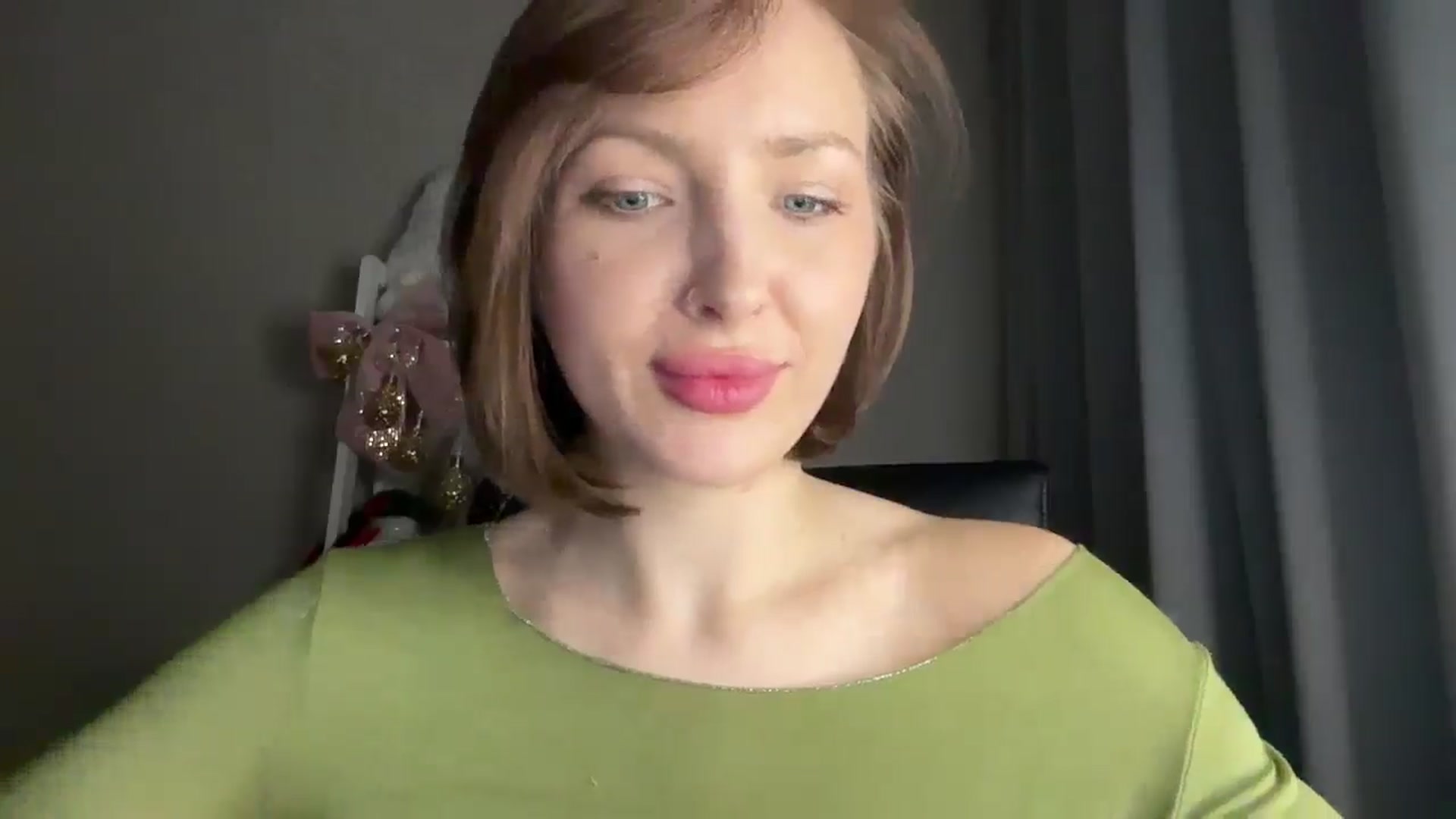 Gallery image thumbnail from Di_Pearl's myfreecams stream on, 01/05/2026, 22:49 image 19 of 20