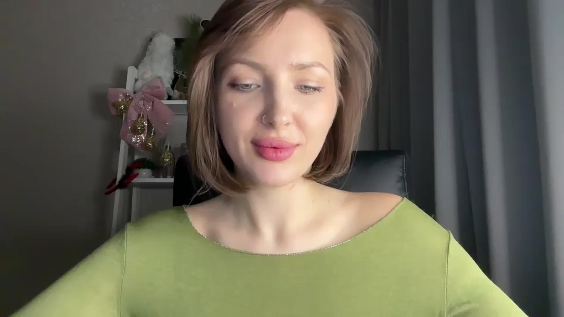 Gallery image thumbnail from Di_Pearl's myfreecams stream on, 01/05/2026, 22:49 image 6 of 20