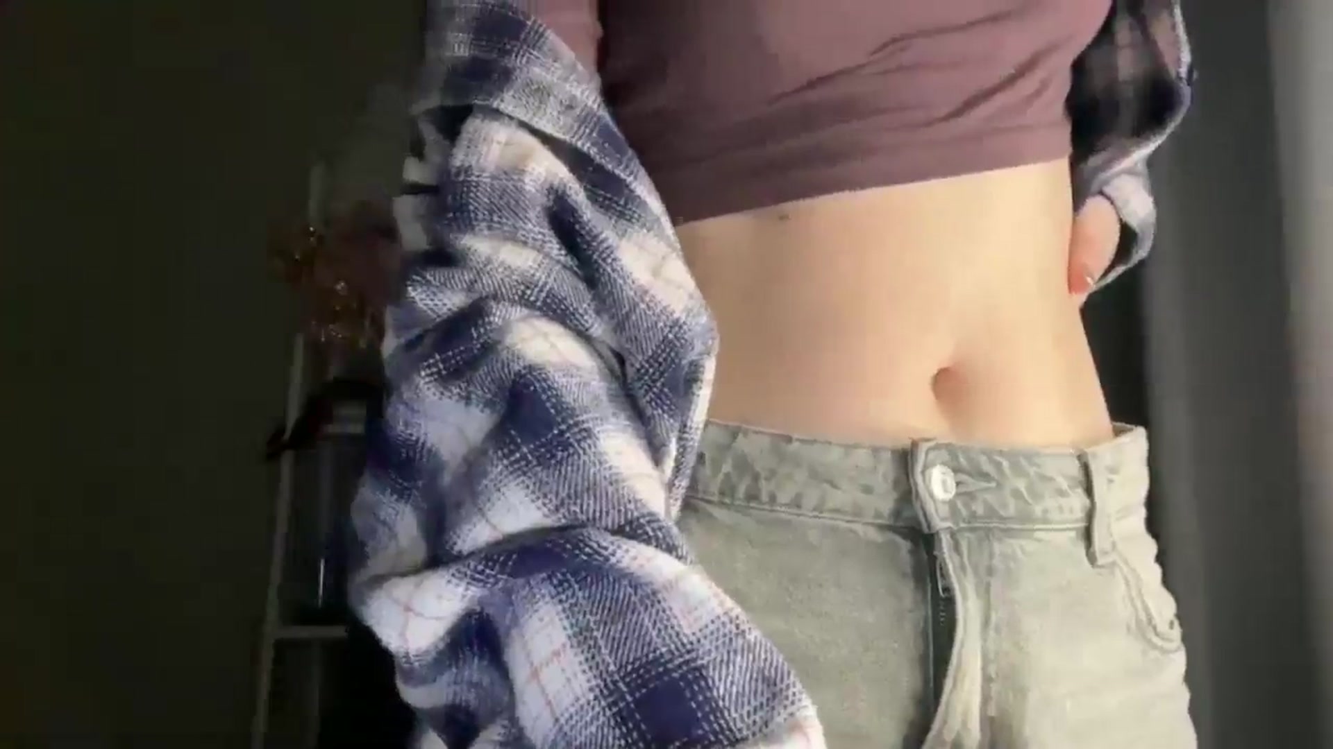 Gallery image thumbnail from Di_Pearl's myfreecams stream on, 01/06/2026, 22:39 image 10 of 20