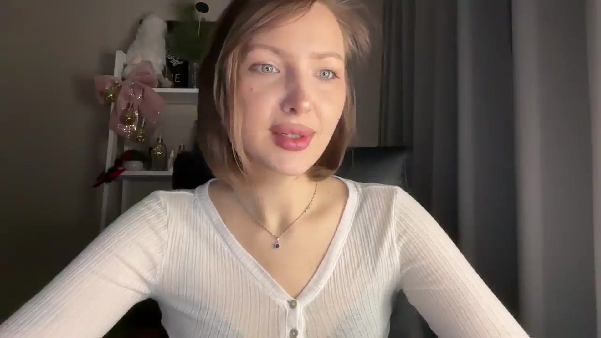 Gallery image thumbnail from Di_Pearl's myfreecams stream on, 01/15/2026, 18:34 image 7 of 20