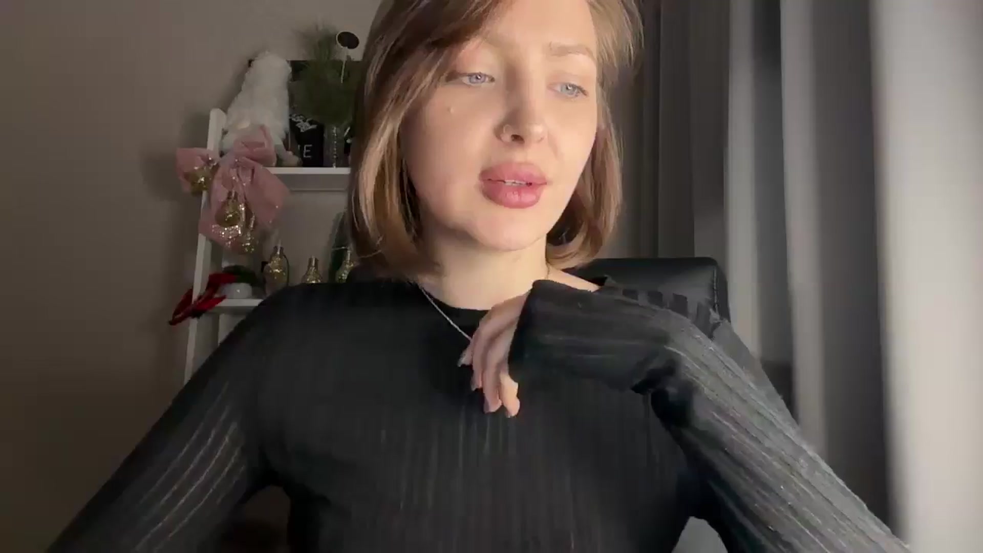 Gallery image thumbnail from Di_Pearl's myfreecams stream on, 01/16/2026, 23:40 image 17 of 20