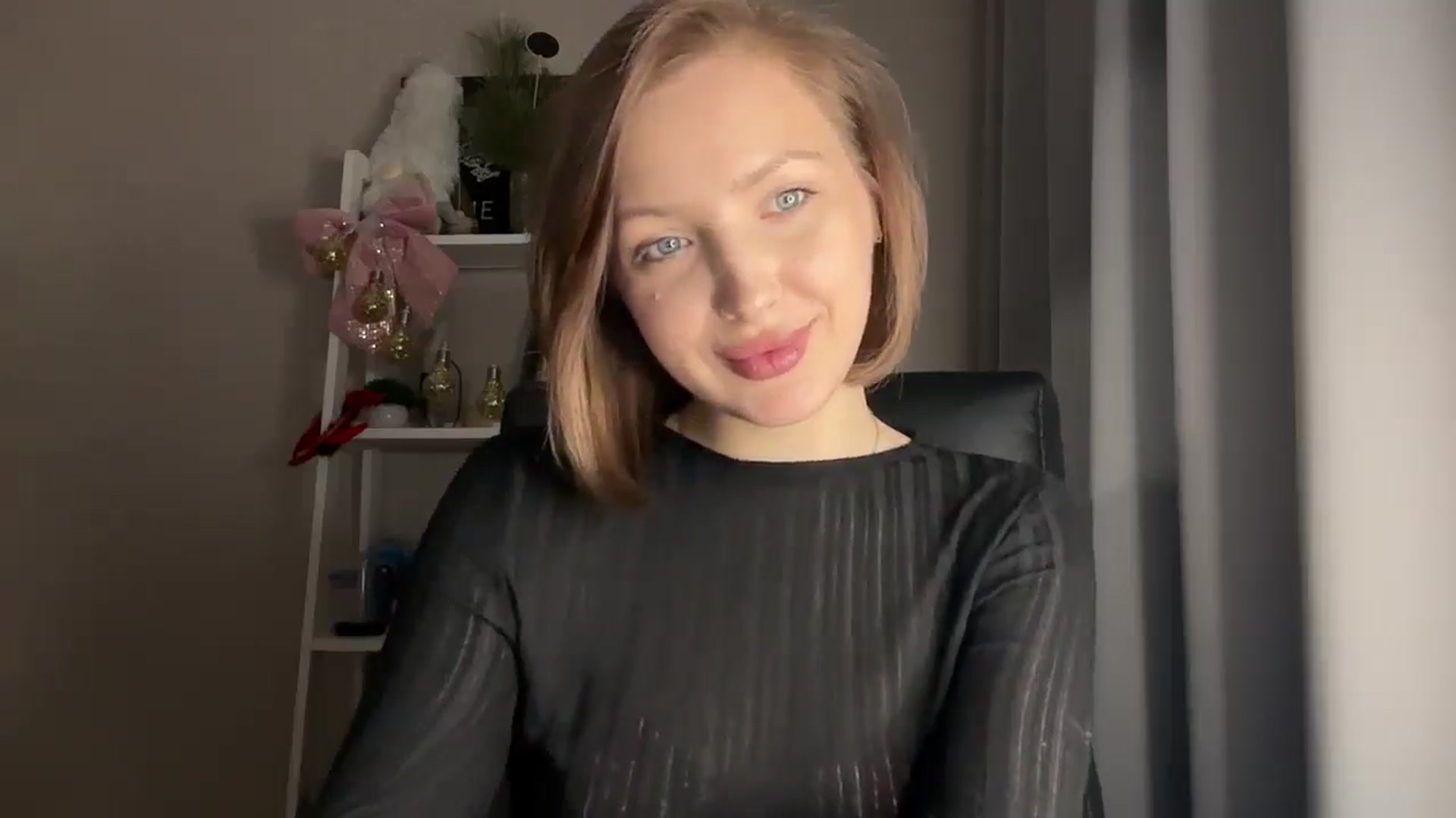 Gallery image thumbnail from Di_Pearl's myfreecams stream on, 01/16/2026, 23:40 image 12 of 20