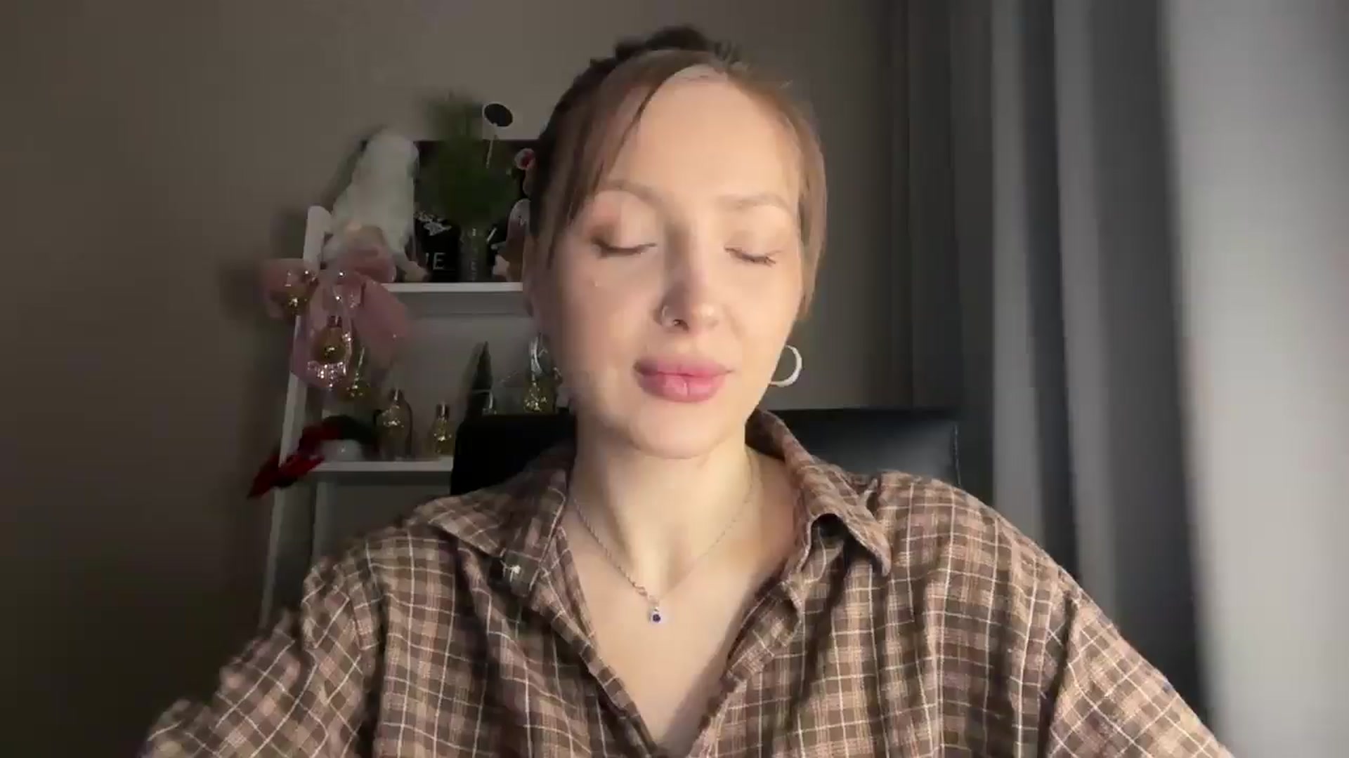 Gallery image thumbnail from Di_Pearl's myfreecams stream on, 01/17/2026, 18:03 image 2 of 20