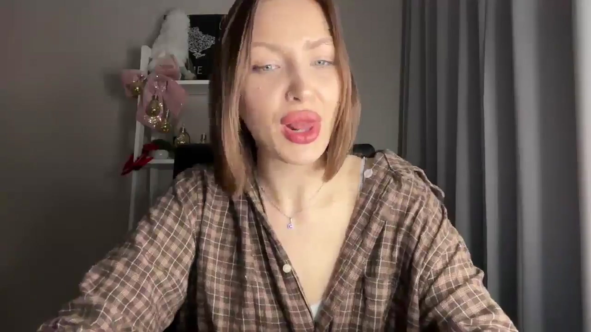 Gallery image thumbnail from Di_Pearl's myfreecams stream on, 01/21/2026, 21:19 image 15 of 20