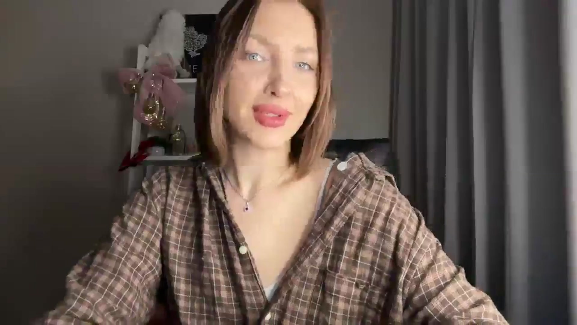 Gallery image thumbnail from Di_Pearl's myfreecams stream on, 01/21/2026, 21:19 image 14 of 20