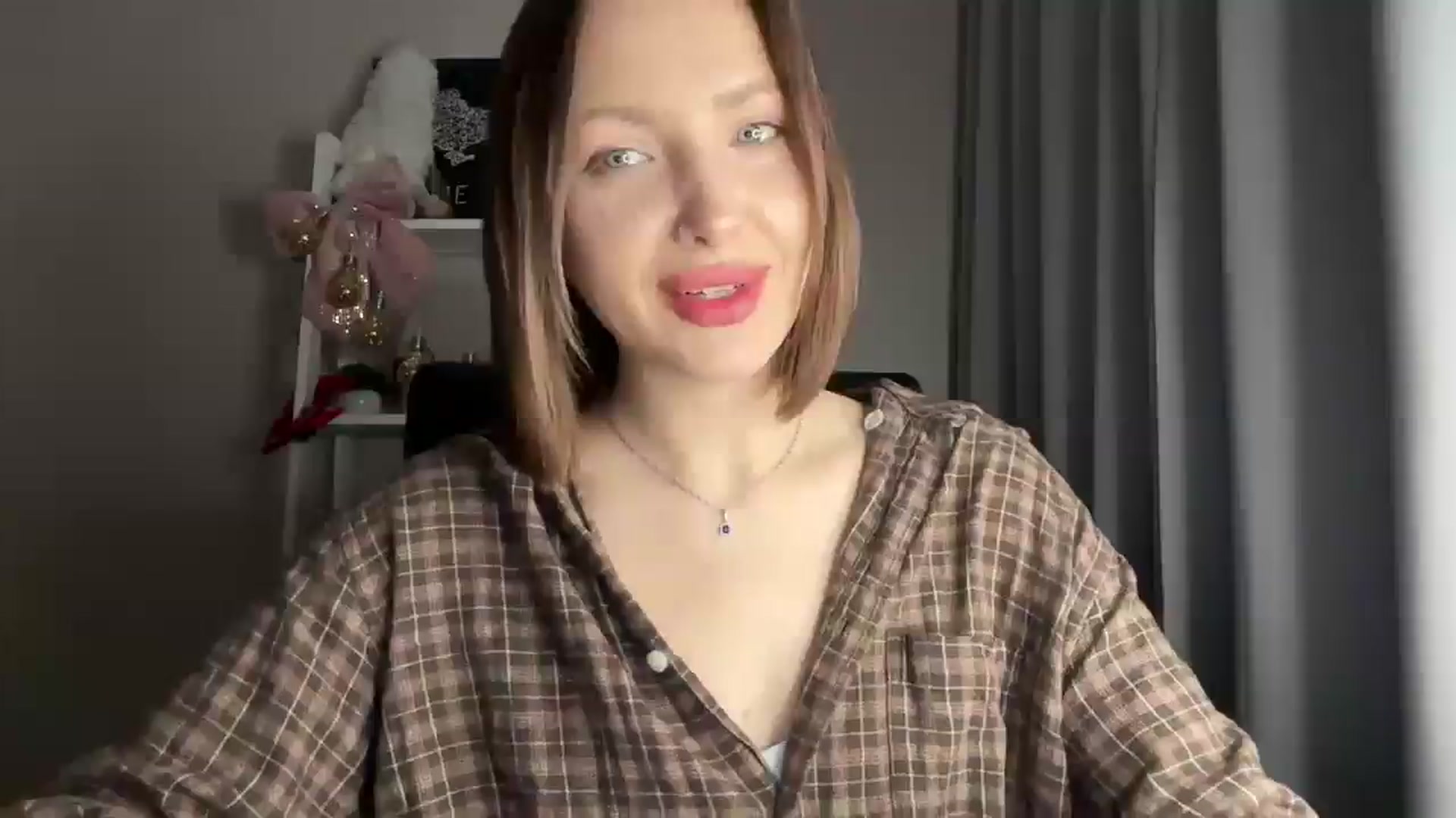 Gallery image thumbnail from Di_Pearl's myfreecams stream on, 01/21/2026, 22:45 image 11 of 20