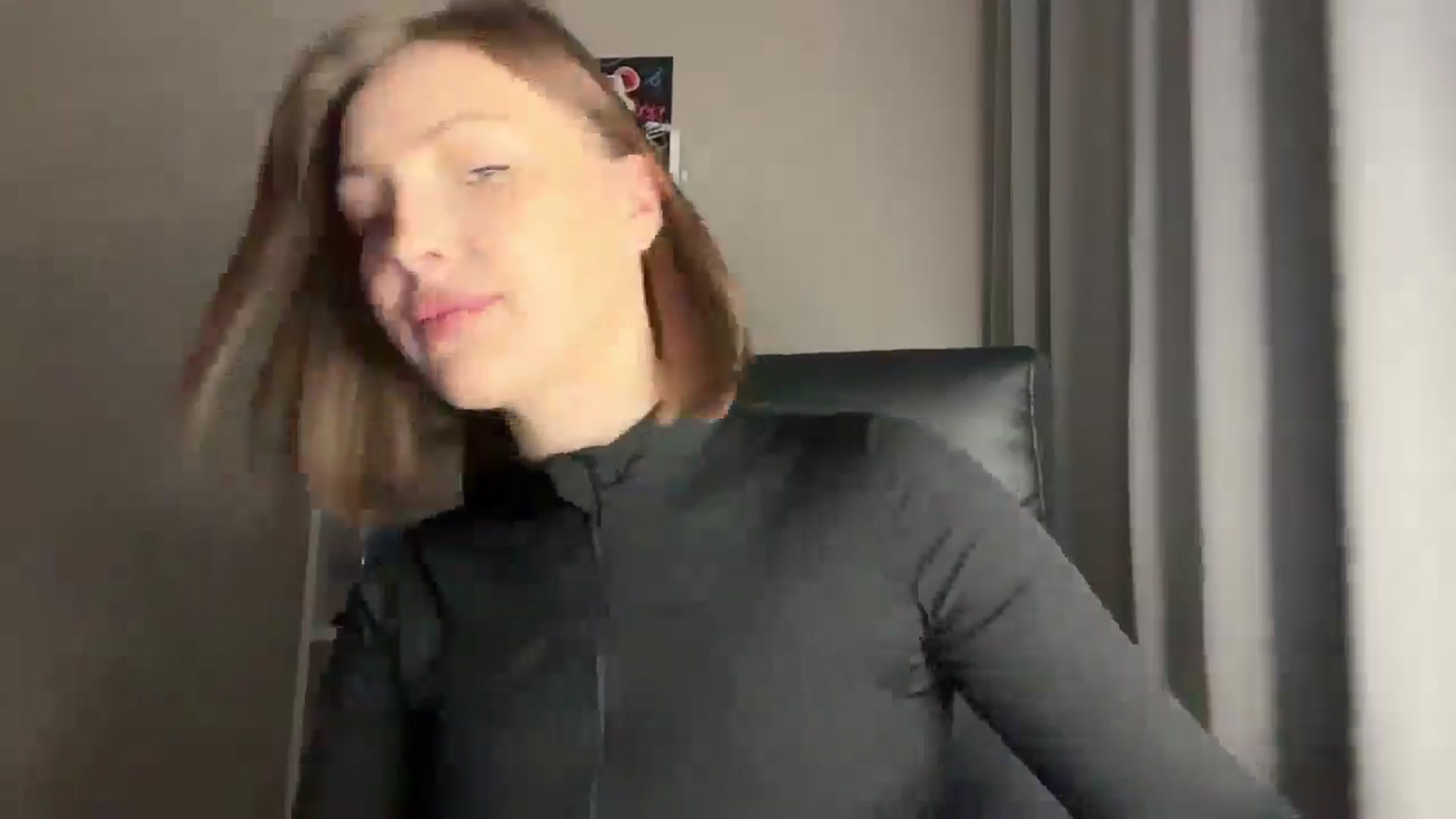 Gallery image thumbnail from Di_Pearl's myfreecams stream on, 01/22/2026, 16:51 image 15 of 20