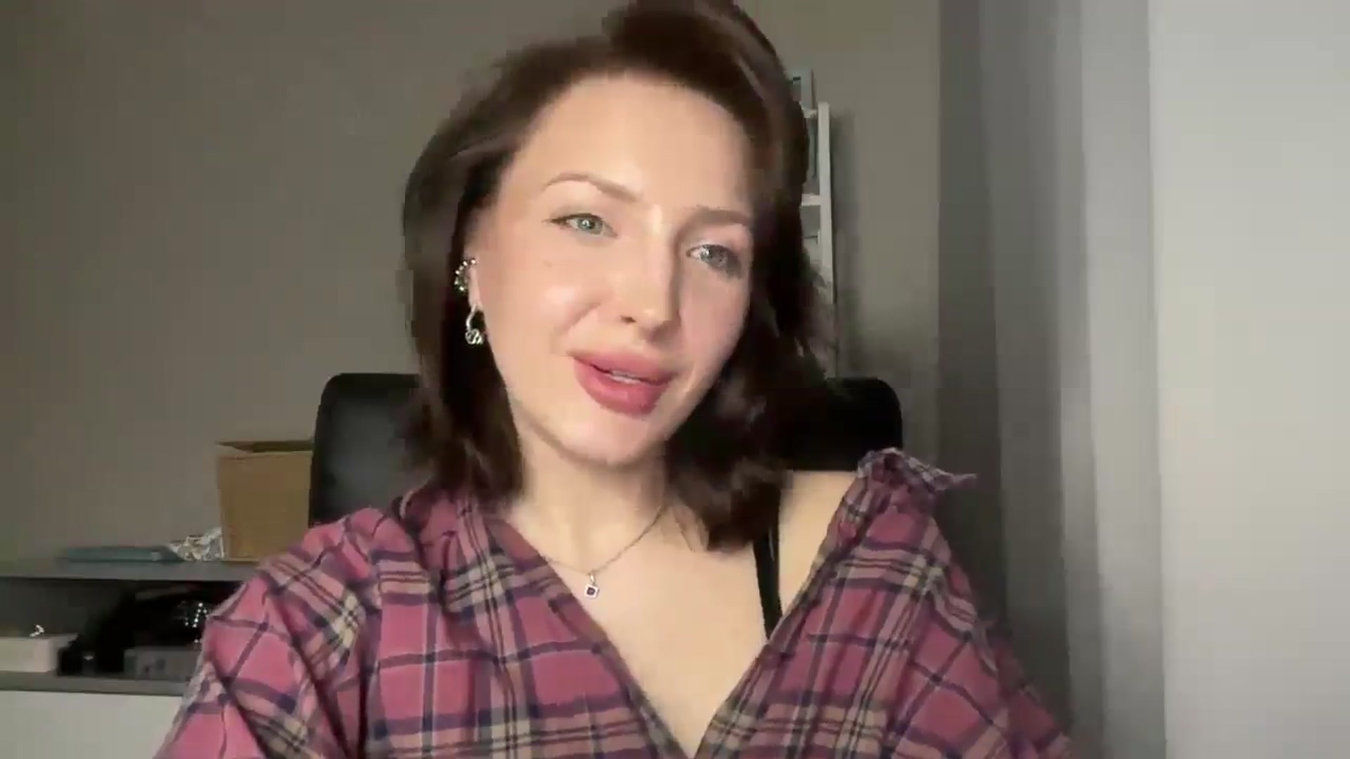 Gallery image thumbnail from Di_Pearl's myfreecams stream on, 03/26/2026, 22:50 image 19 of 20