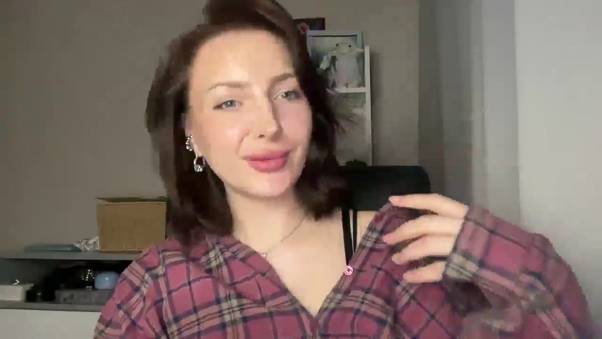Gallery image thumbnail from Di_Pearl's myfreecams stream on, 03/26/2026, 22:50 image 20 of 20