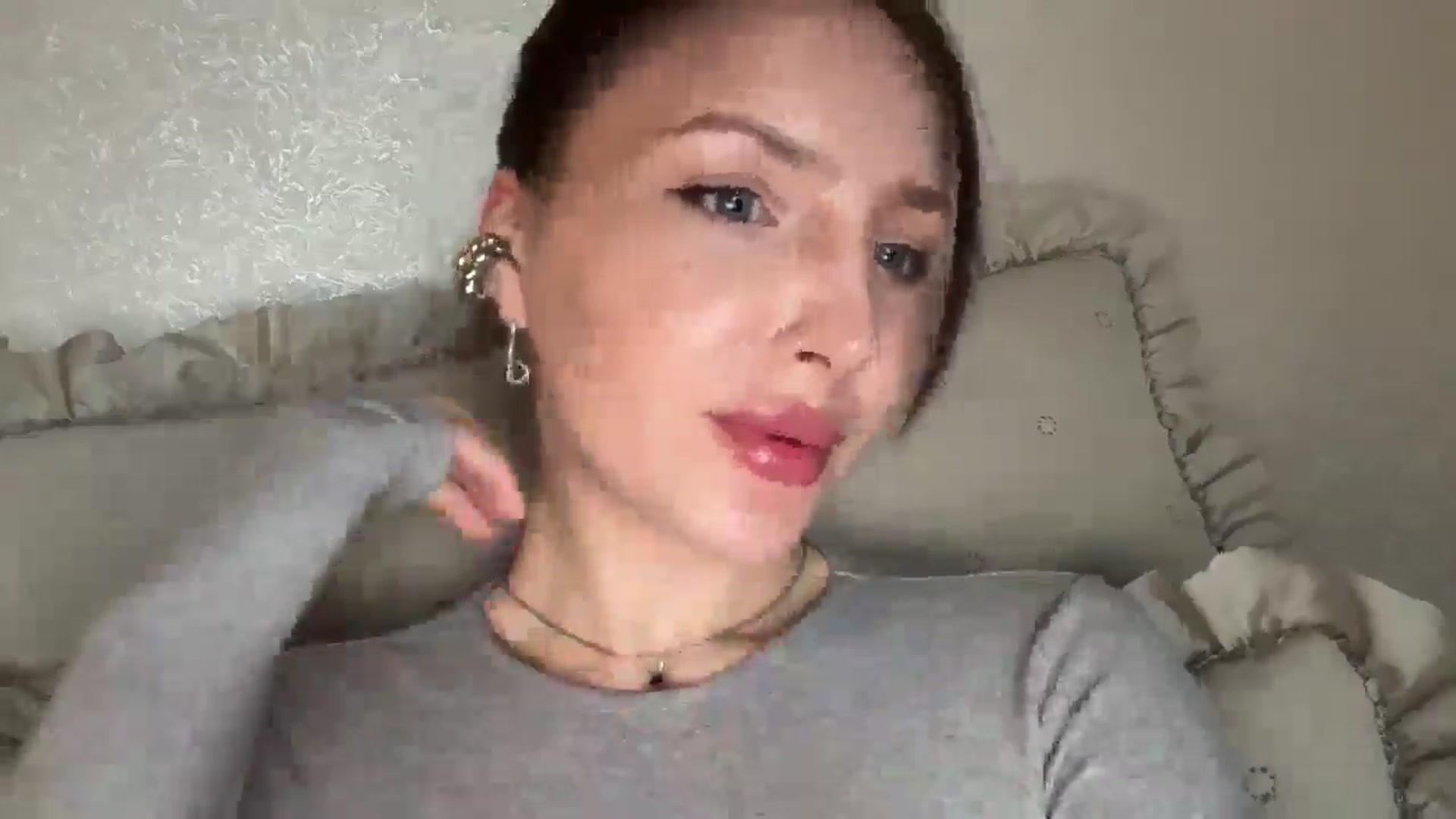 Gallery image thumbnail from Di_Pearl's myfreecams stream on, 04/14/2026, 16:03 image 2 of 20