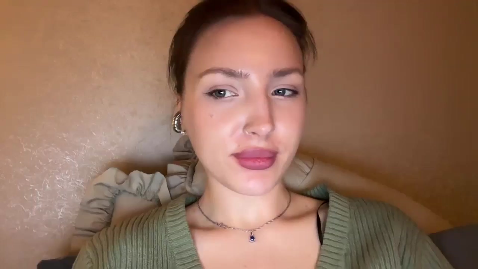 Gallery image thumbnail from Di_Pearl's myfreecams stream on, 04/18/2026, 21:52 image 1 of 20