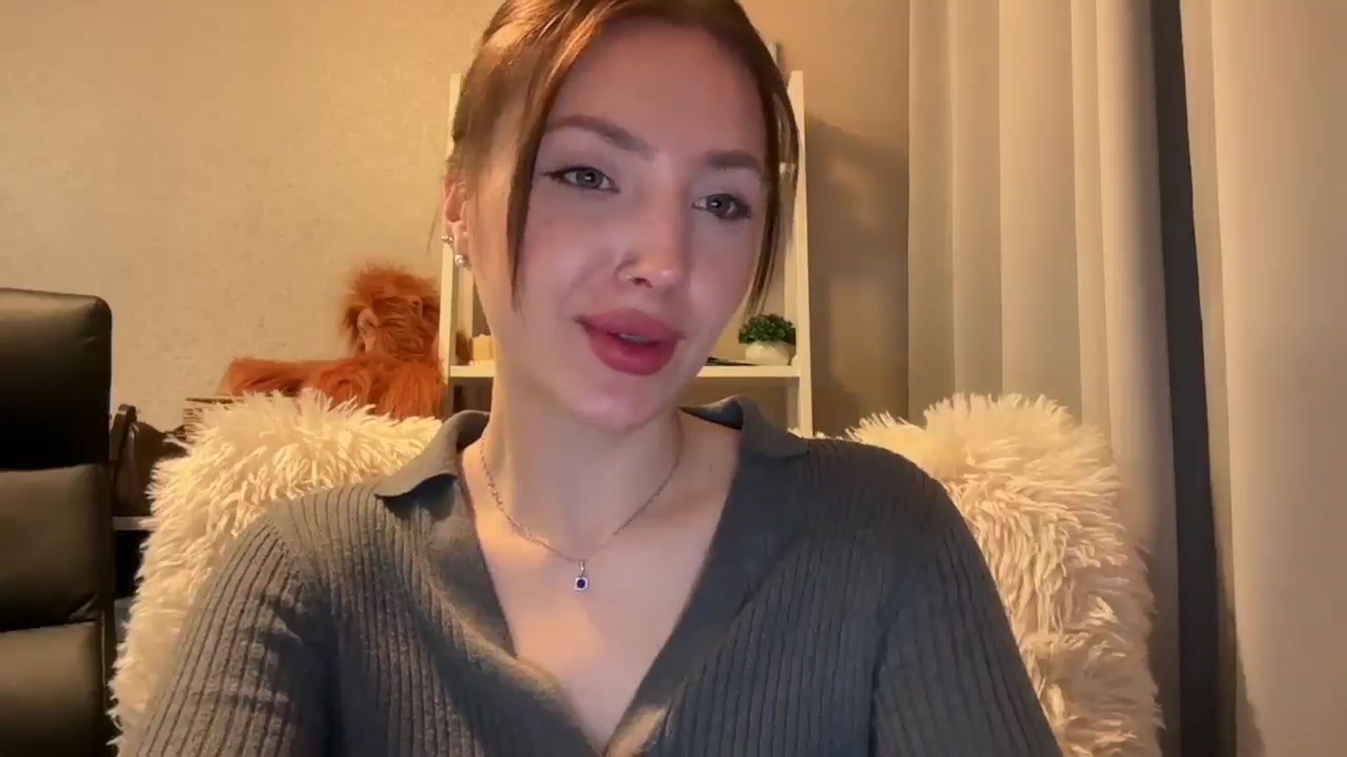 Gallery image thumbnail from Di_Pearl's myfreecams stream on, 04/29/2026, 20:16 image 16 of 20