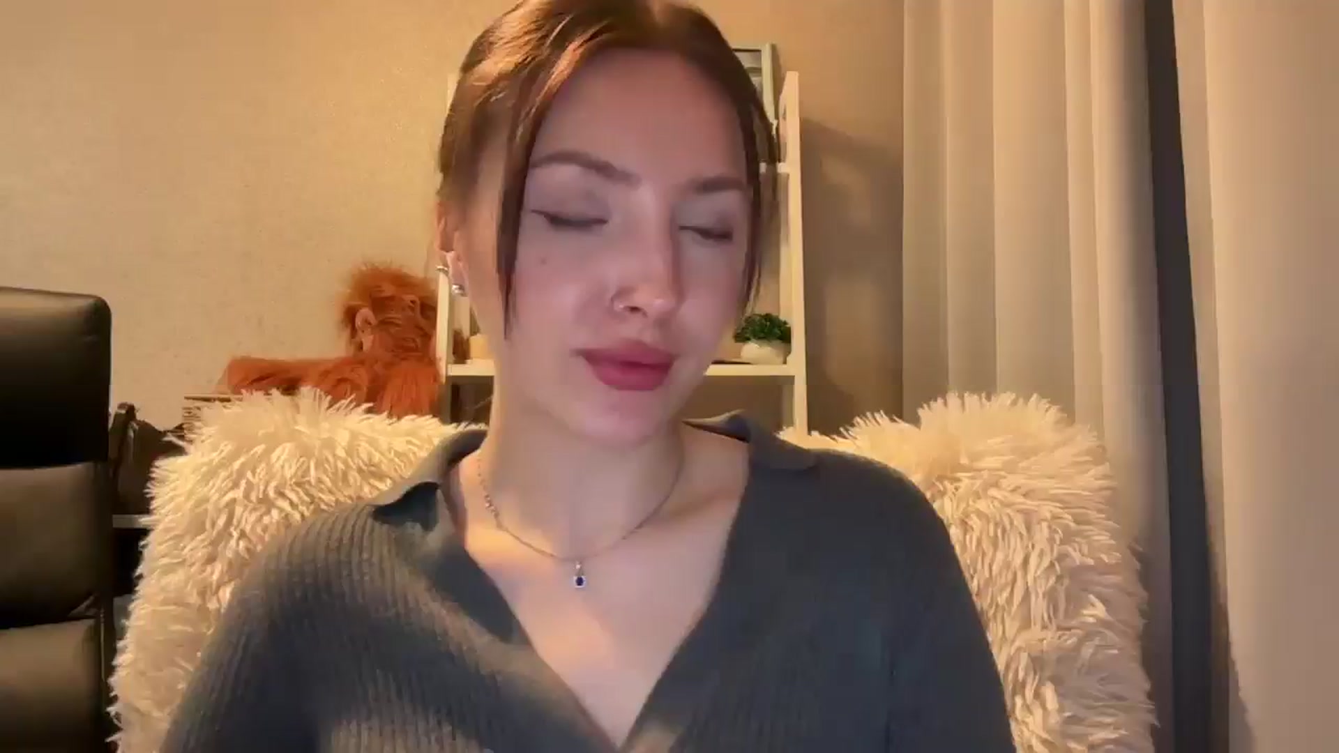 Gallery image thumbnail from Di_Pearl's myfreecams stream on, 04/29/2026, 20:16 image 8 of 20