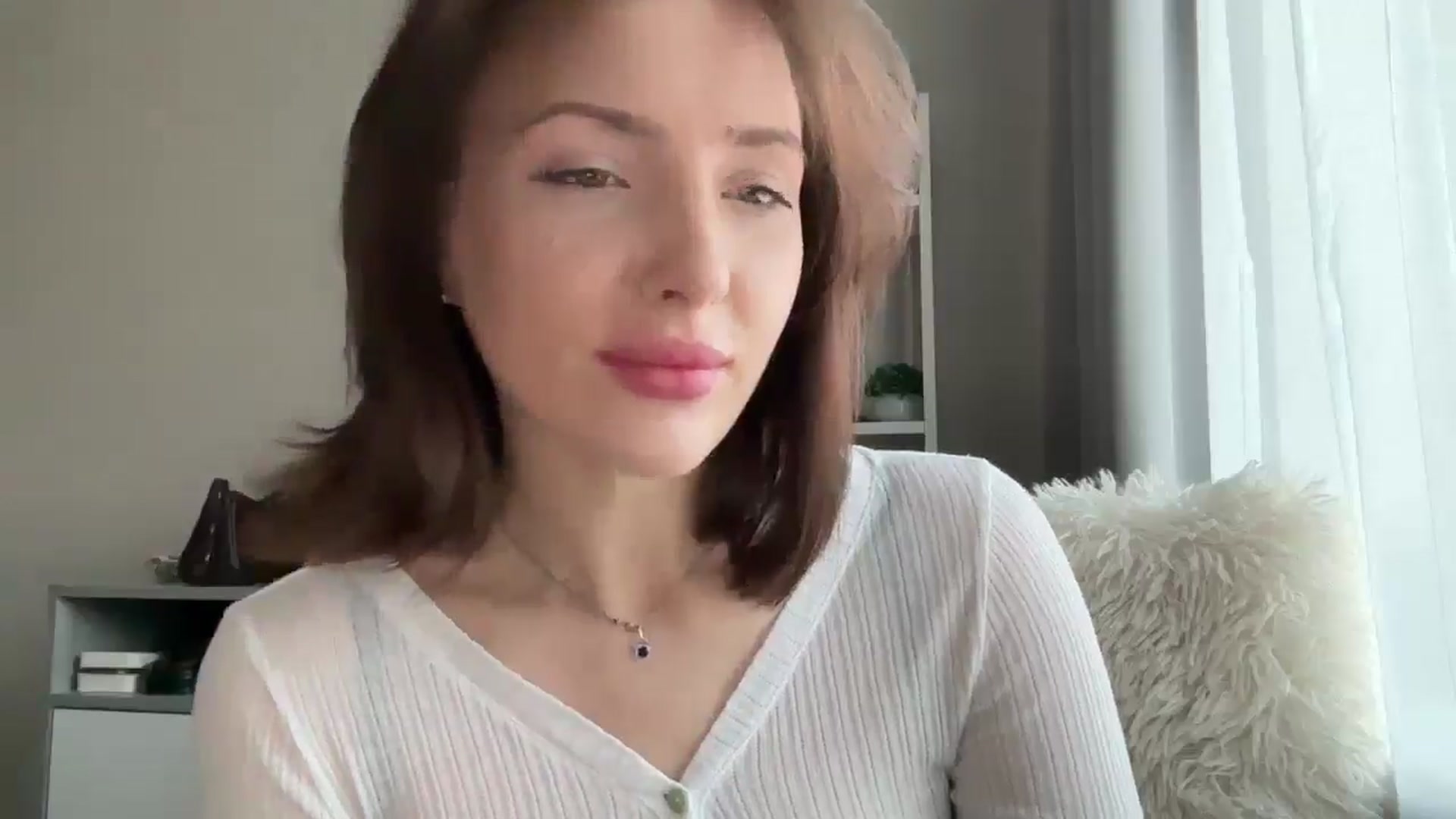 Gallery image thumbnail from Di_Pearl's myfreecams stream on, 05/01/2026, 15:13 image 17 of 20