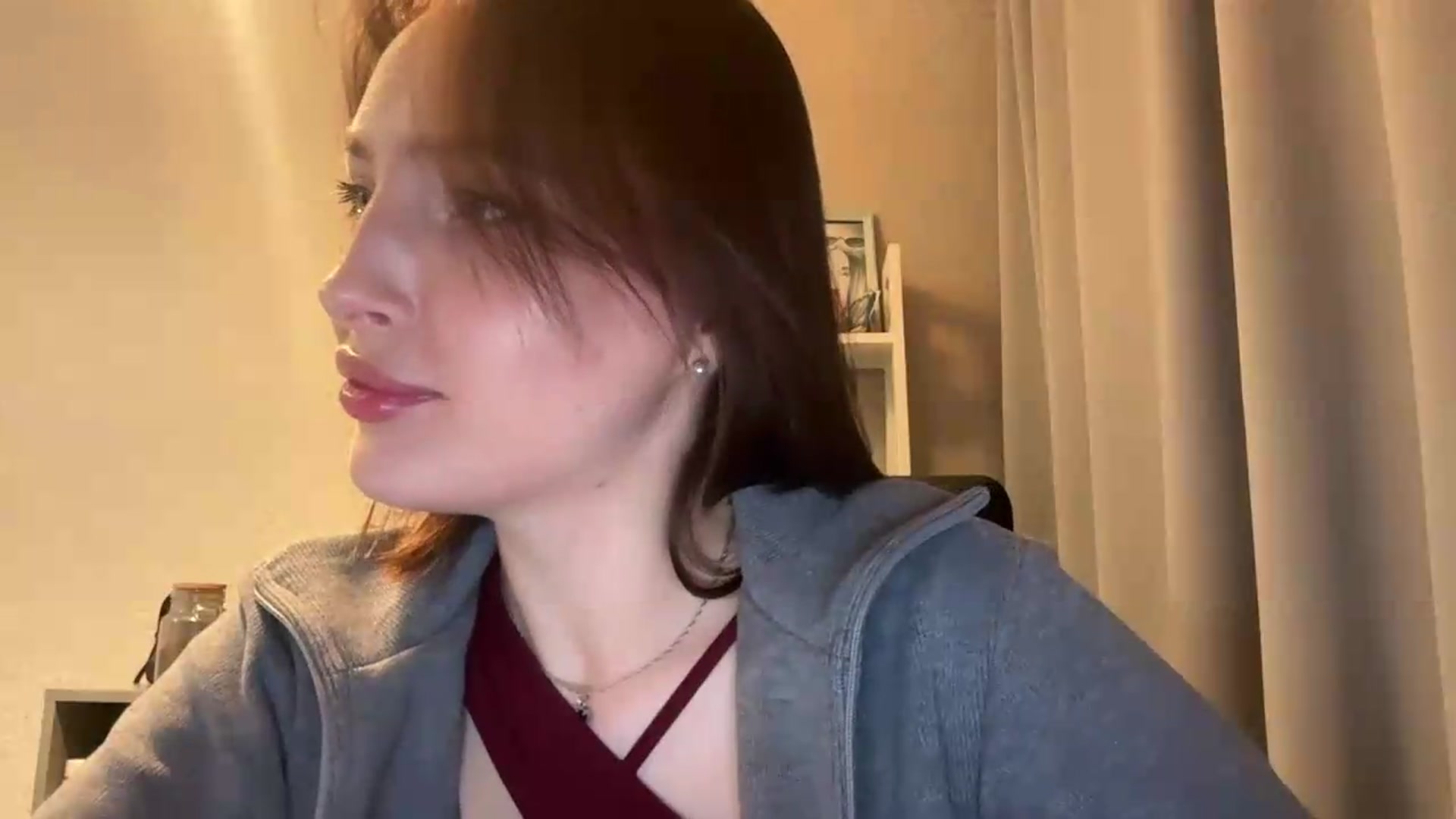 Gallery image thumbnail from Di_Pearl's myfreecams stream on, 05/12/2026, 22:07 image 9 of 20