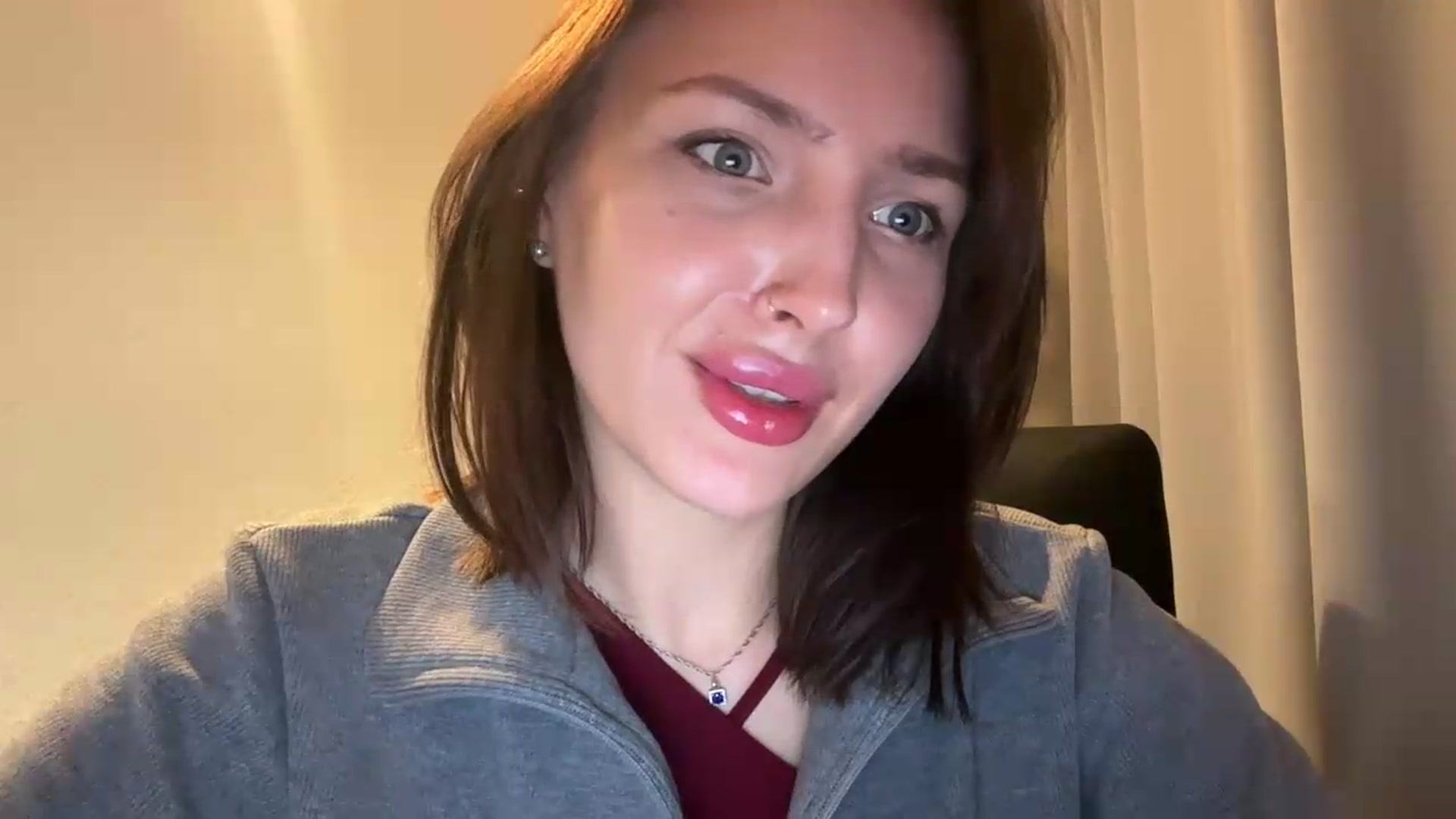 Gallery image thumbnail from Di_Pearl's myfreecams stream on, 05/12/2026, 22:07 image 4 of 20