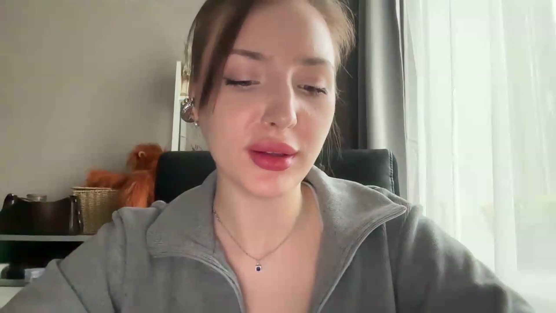 Gallery image thumbnail from Di_Pearl's myfreecams stream on, 05/18/2026, 16:13 image 20 of 20