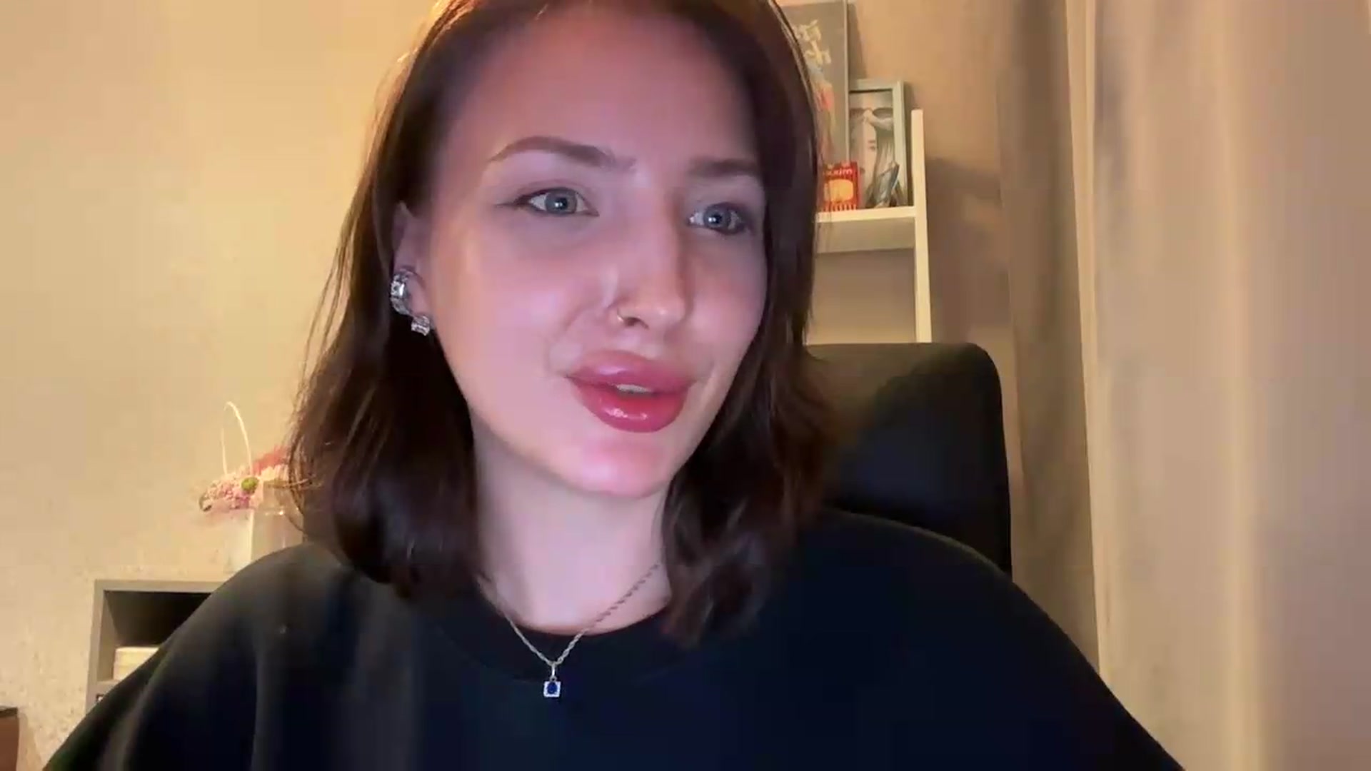 Gallery image thumbnail from Di_Pearl's myfreecams stream on, 05/21/2026, 22:36 image 16 of 20