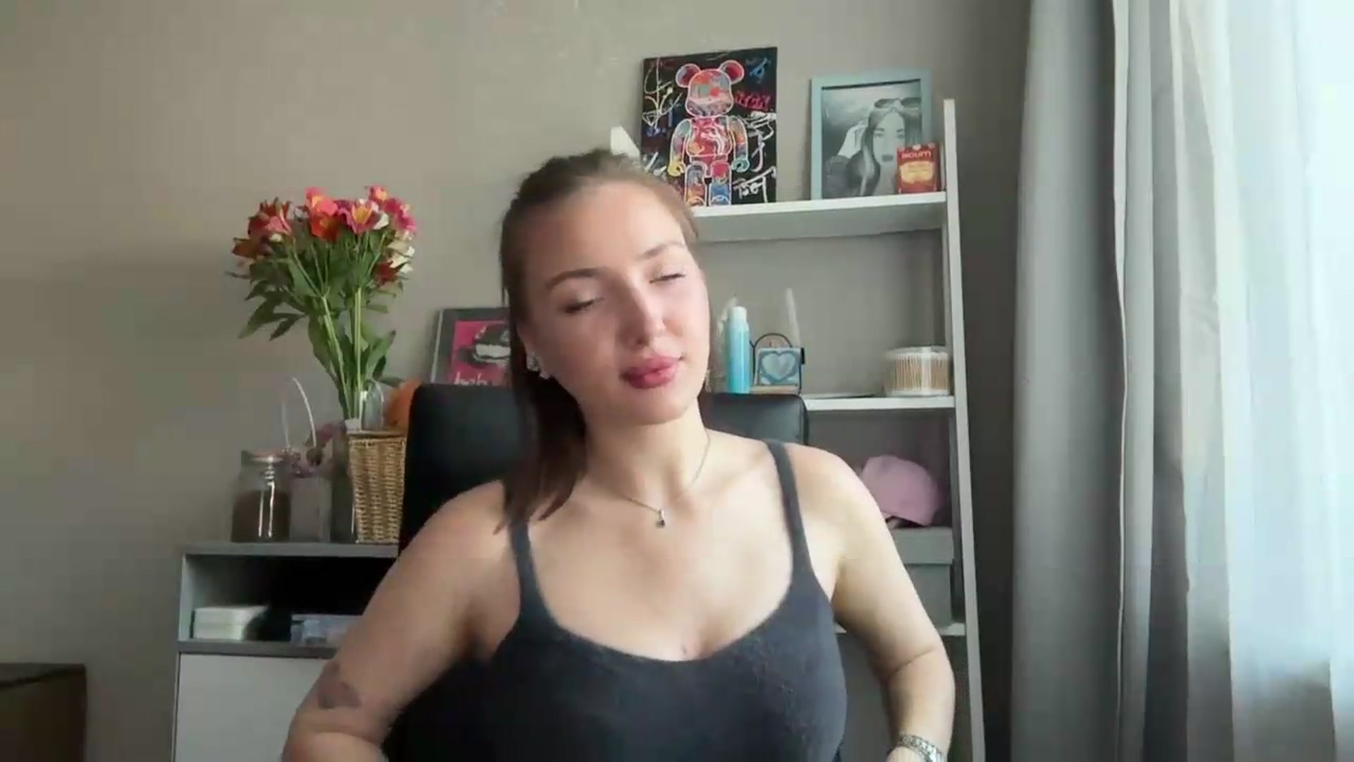 Gallery image thumbnail from Di_Pearl's myfreecams stream on, 05/23/2026, 16:41 image 2 of 20