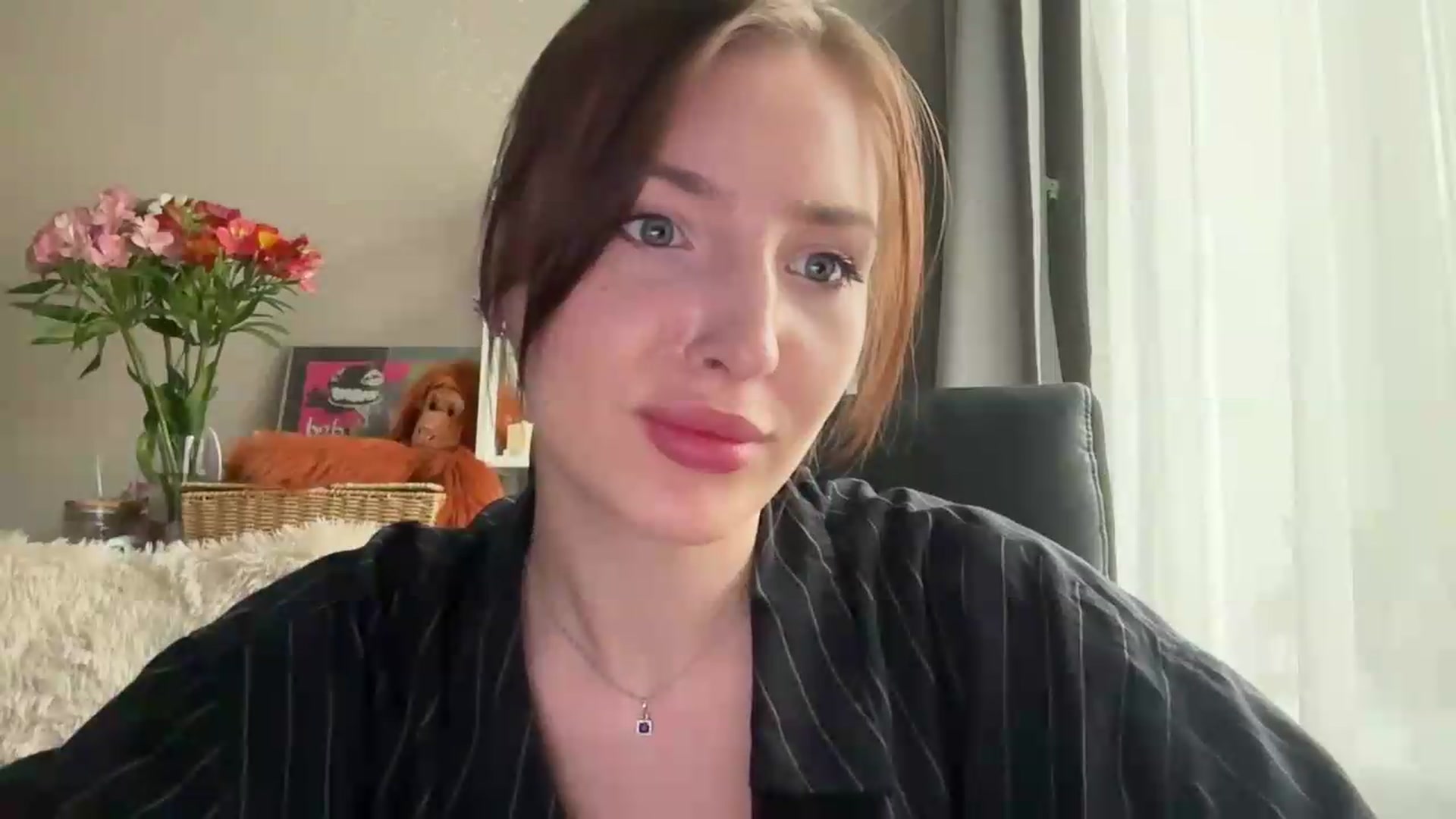 Gallery image thumbnail from Di_Pearl's myfreecams stream on, 05/25/2026, 16:30 image 13 of 20
