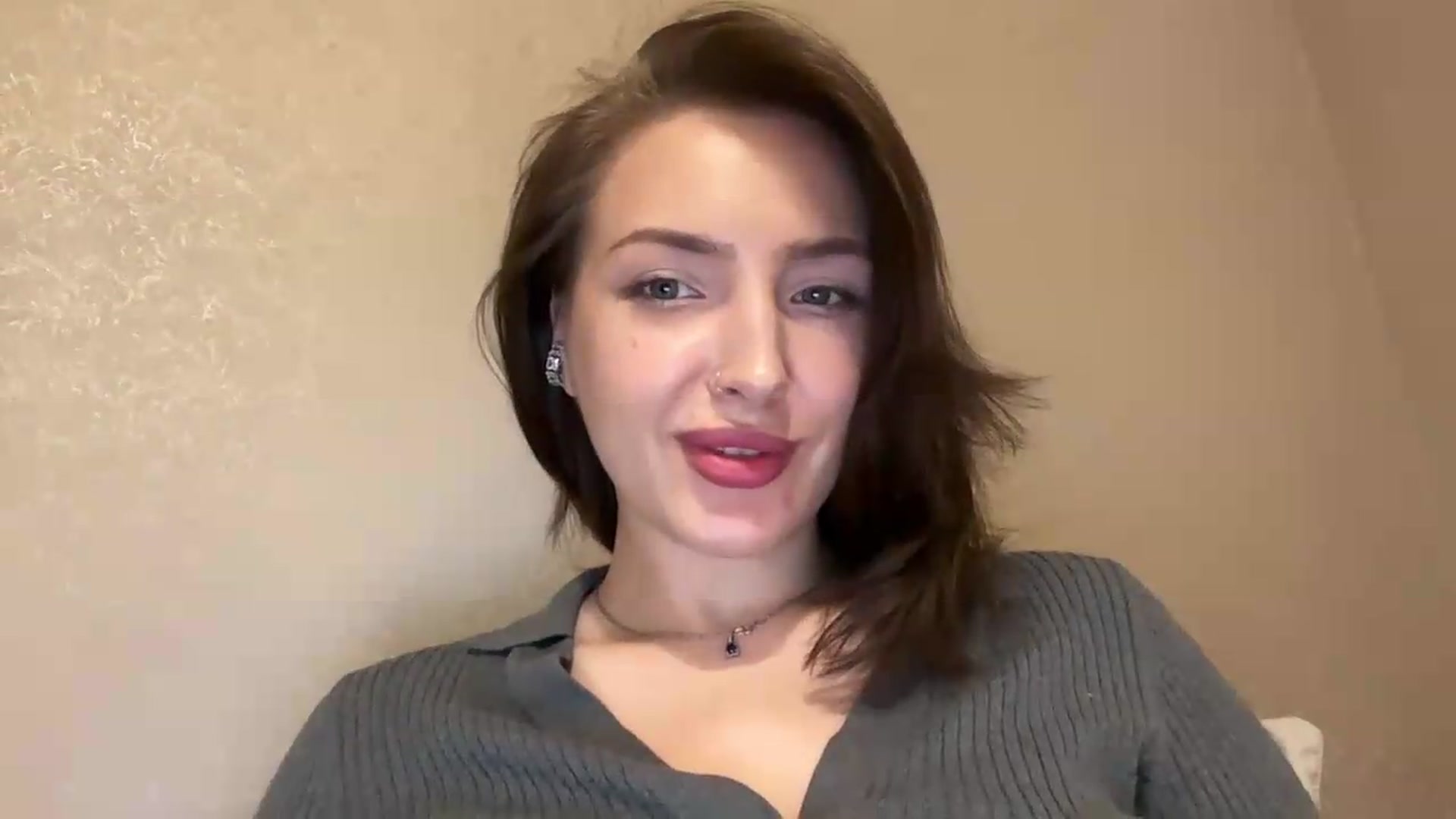 Gallery image thumbnail from Di_Pearl's myfreecams stream on, 05/27/2026, 22:09 image 9 of 20