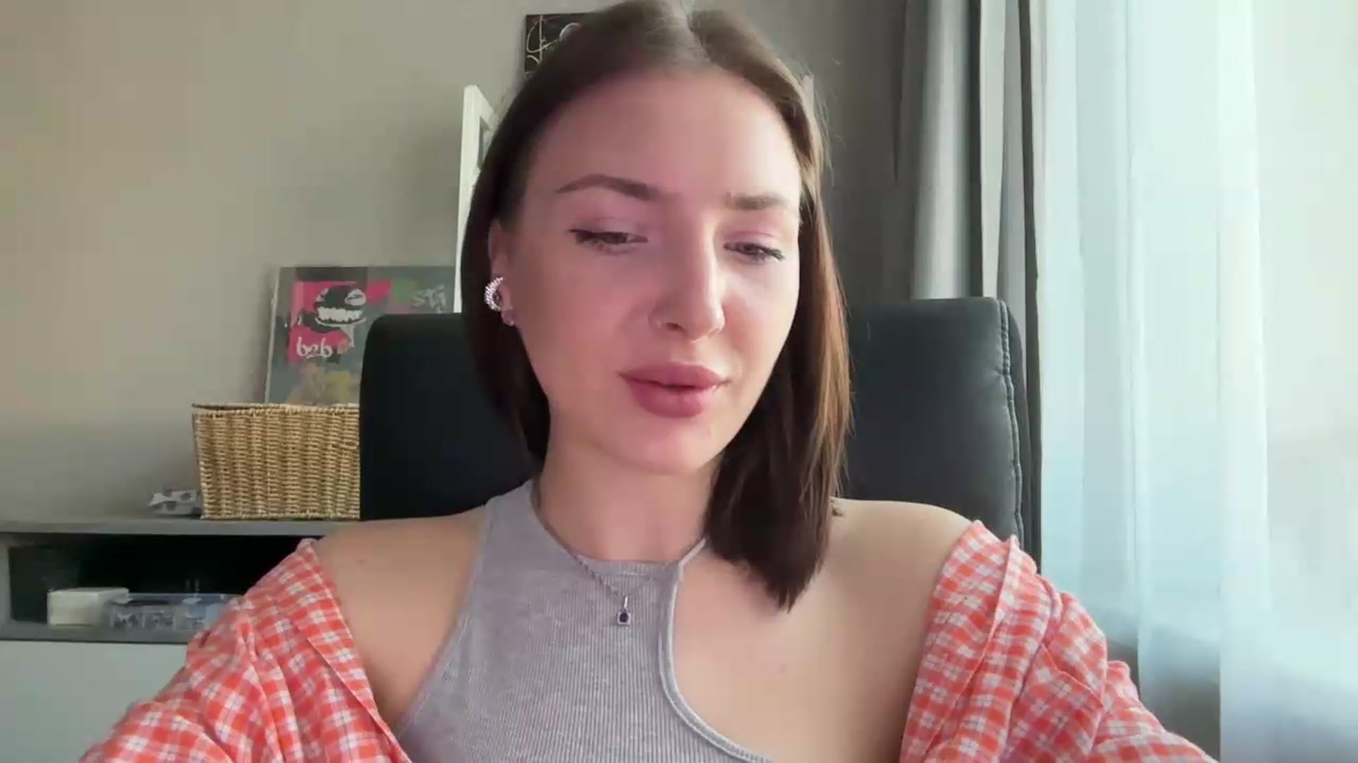 Gallery image thumbnail from Di_Pearl's myfreecams stream on, 05/28/2026, 15:08 image 19 of 20