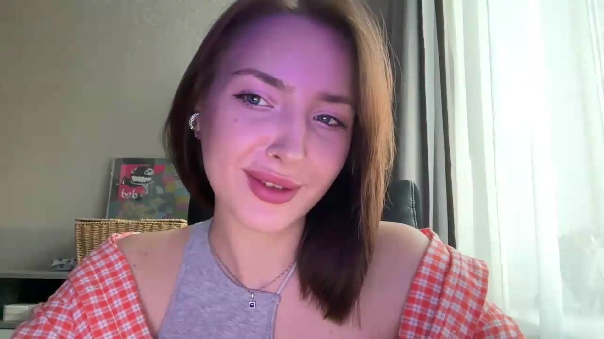 Gallery image thumbnail from Di_Pearl's myfreecams stream on, 05/28/2026, 16:17 image 20 of 20