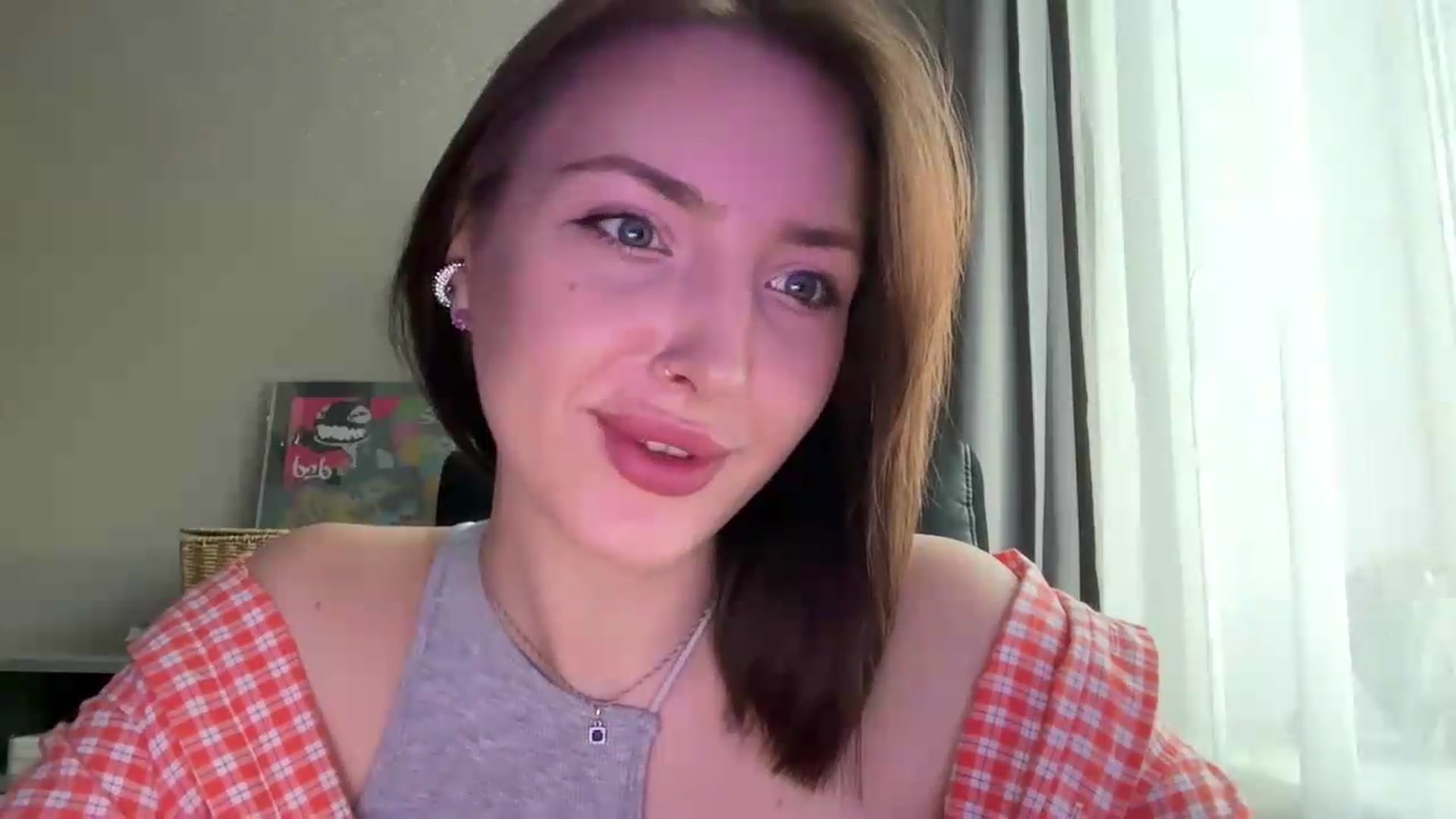 Gallery image thumbnail from Di_Pearl's myfreecams stream on, 05/28/2026, 16:17 image 19 of 20