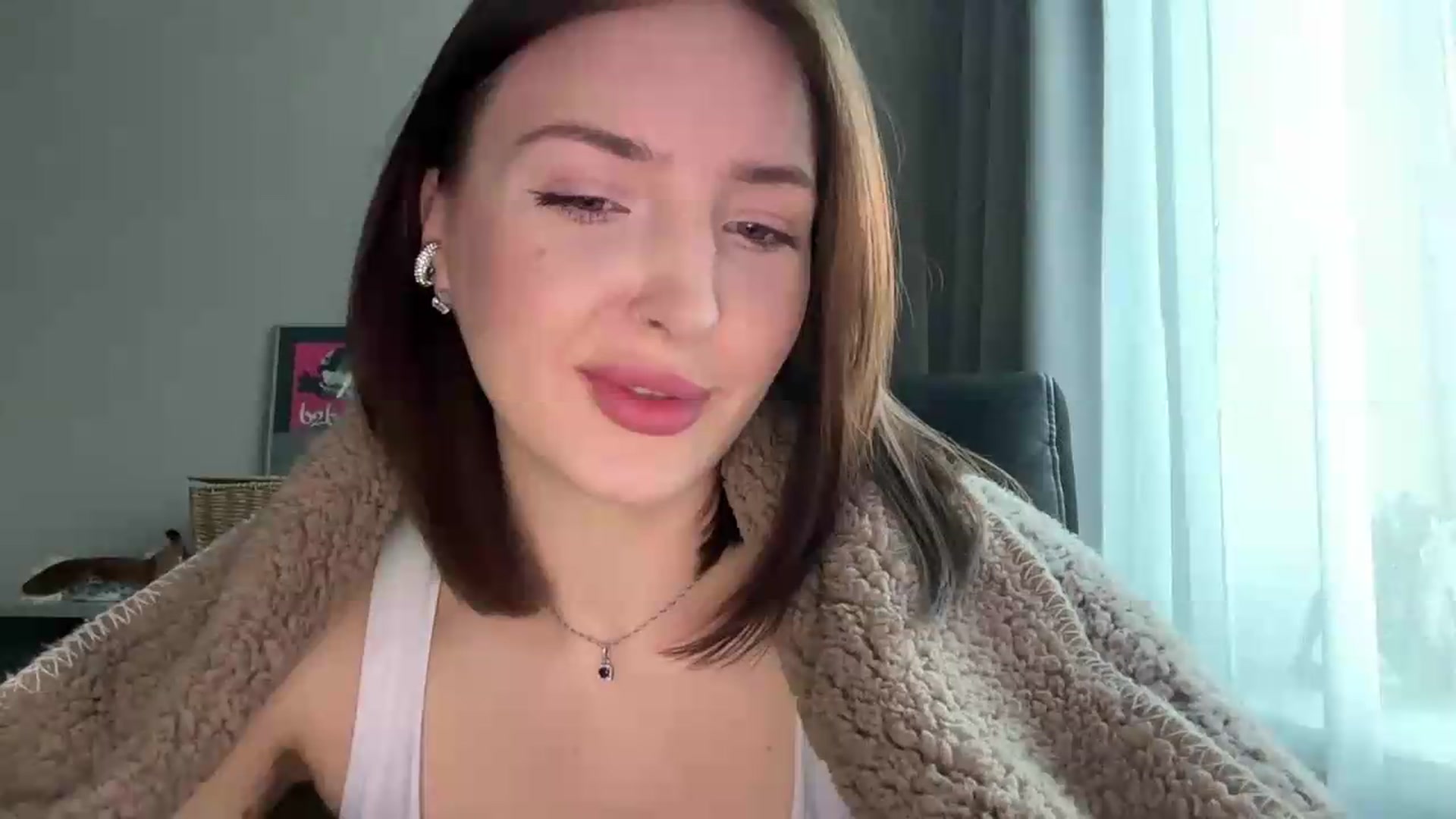 Gallery image thumbnail from Di_Pearl's myfreecams stream on, 05/29/2026, 16:15 image 18 of 20
