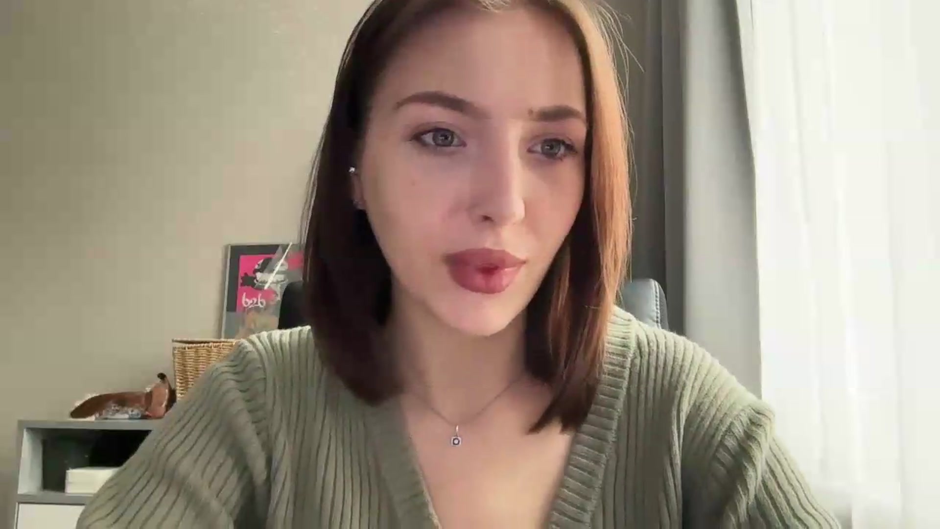 Gallery image thumbnail from Di_Pearl's myfreecams stream on, 05/30/2026, 10:39 image 10 of 20