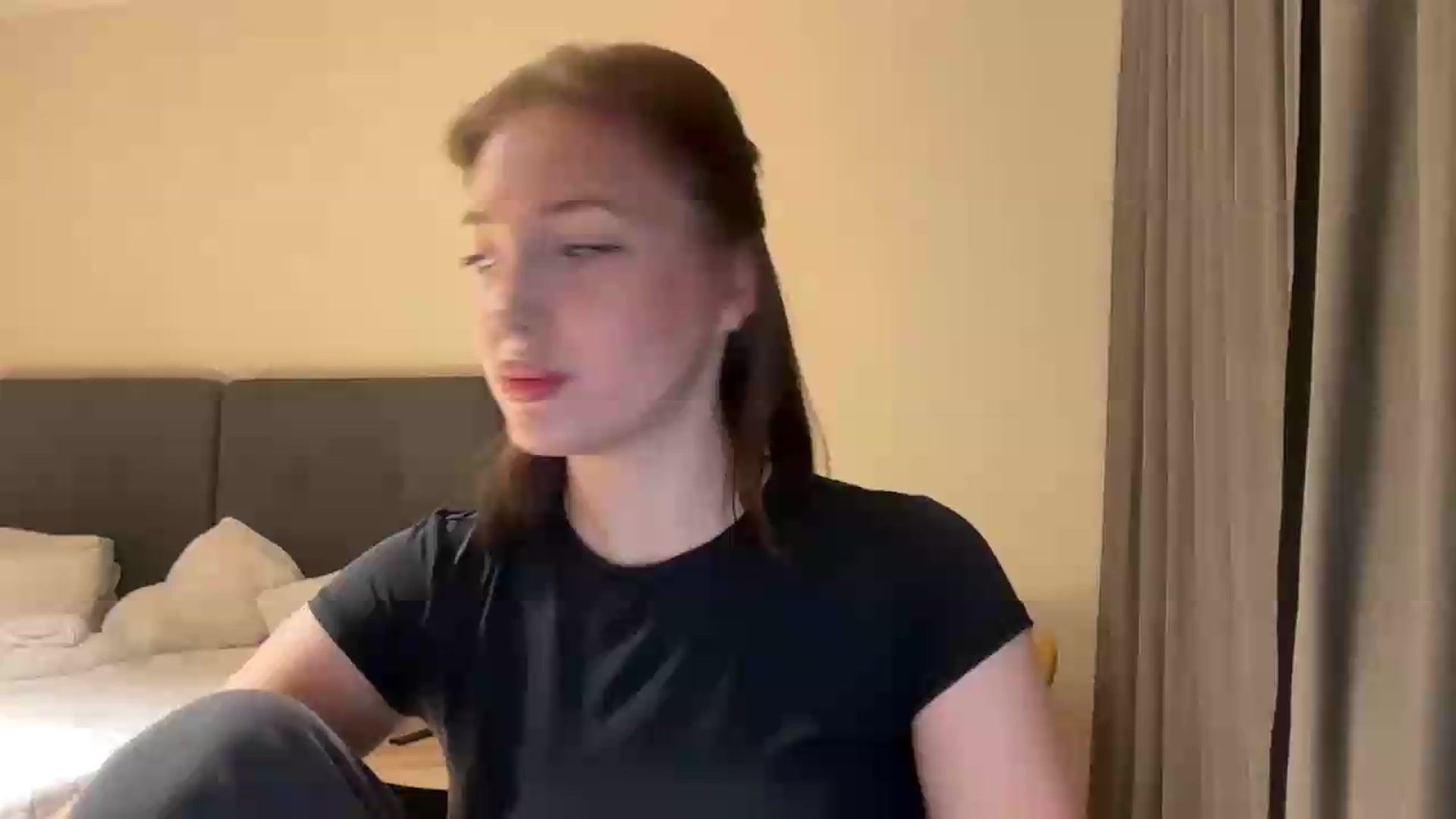 Gallery image thumbnail from Di_Pearl's myfreecams stream on, 06/01/2026, 15:50 image 1 of 20
