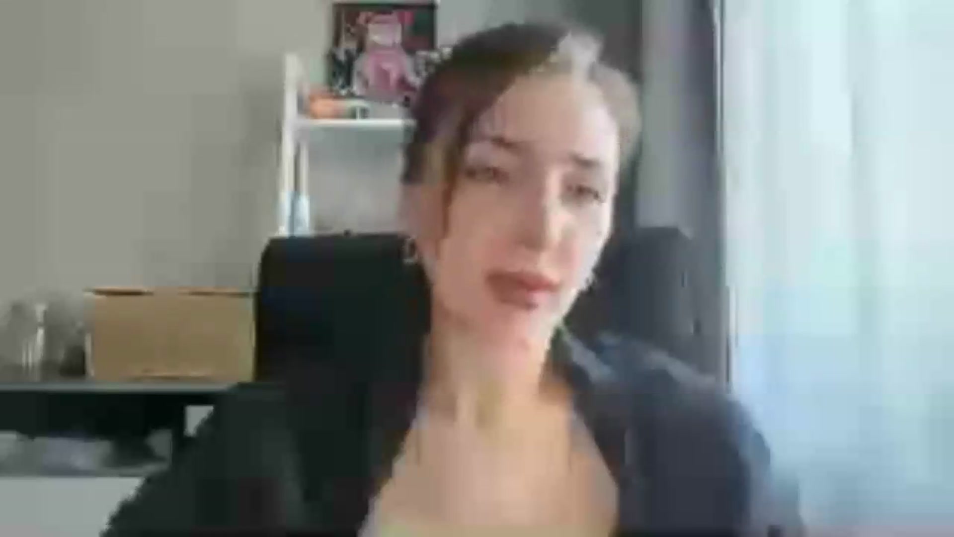 Gallery image thumbnail from Di_Pearl's myfreecams stream on, 06/05/2026, 14:23 image 18 of 20