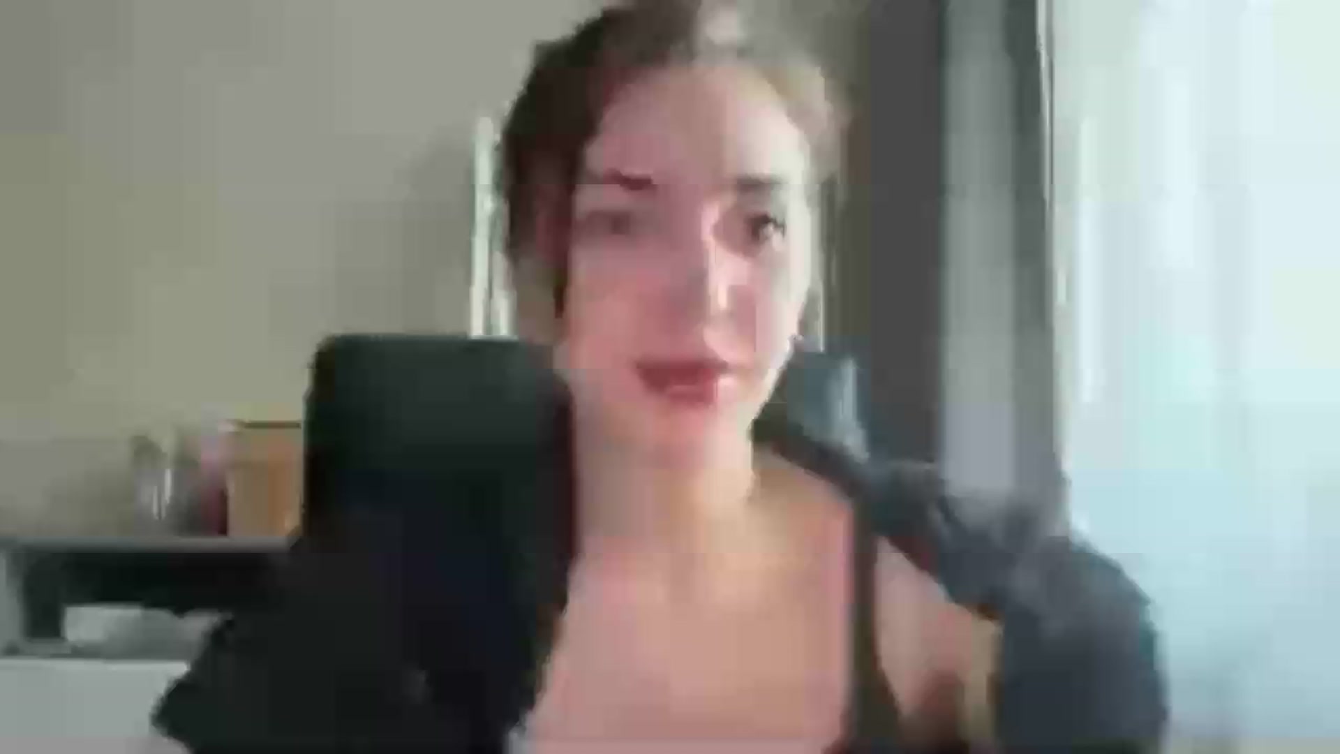 Gallery image thumbnail from Di_Pearl's myfreecams stream on, 06/05/2026, 16:32 image 5 of 20