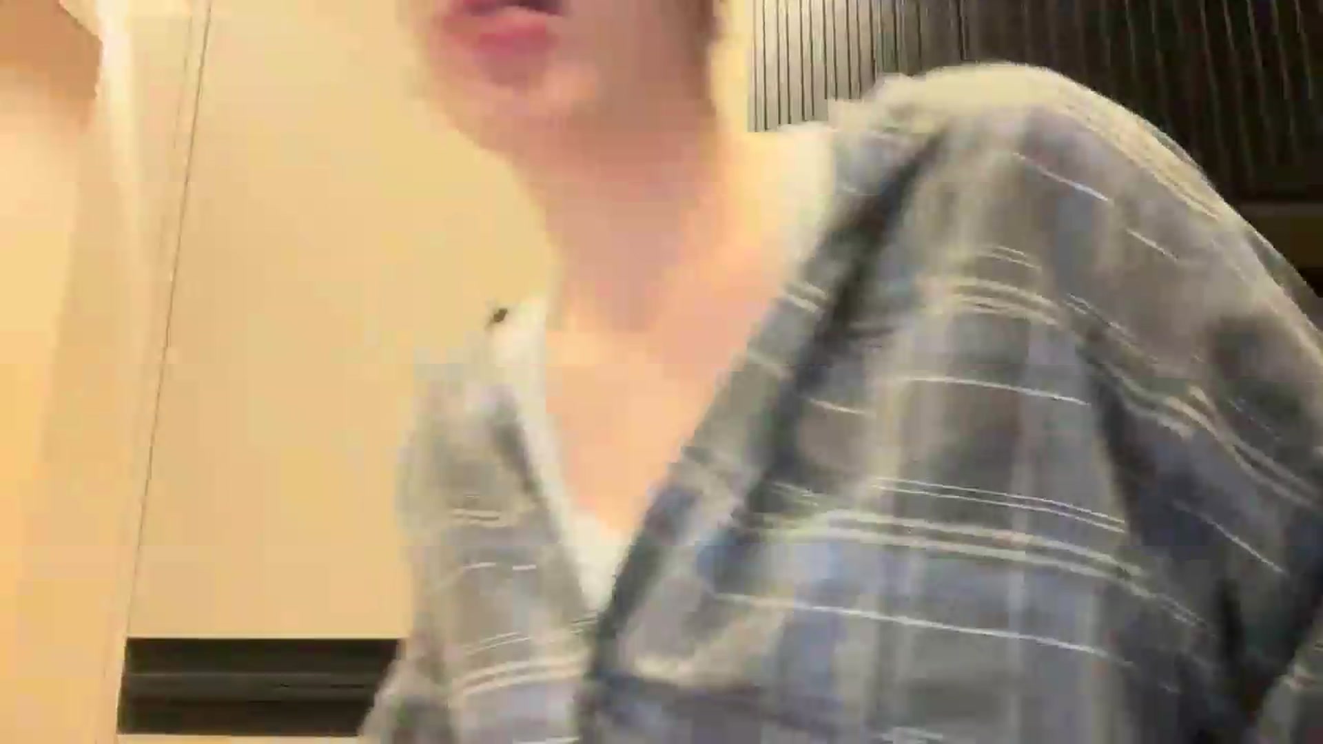Gallery image thumbnail from Di_Pearl's myfreecams stream on, 06/11/2026, 21:13 image 16 of 20