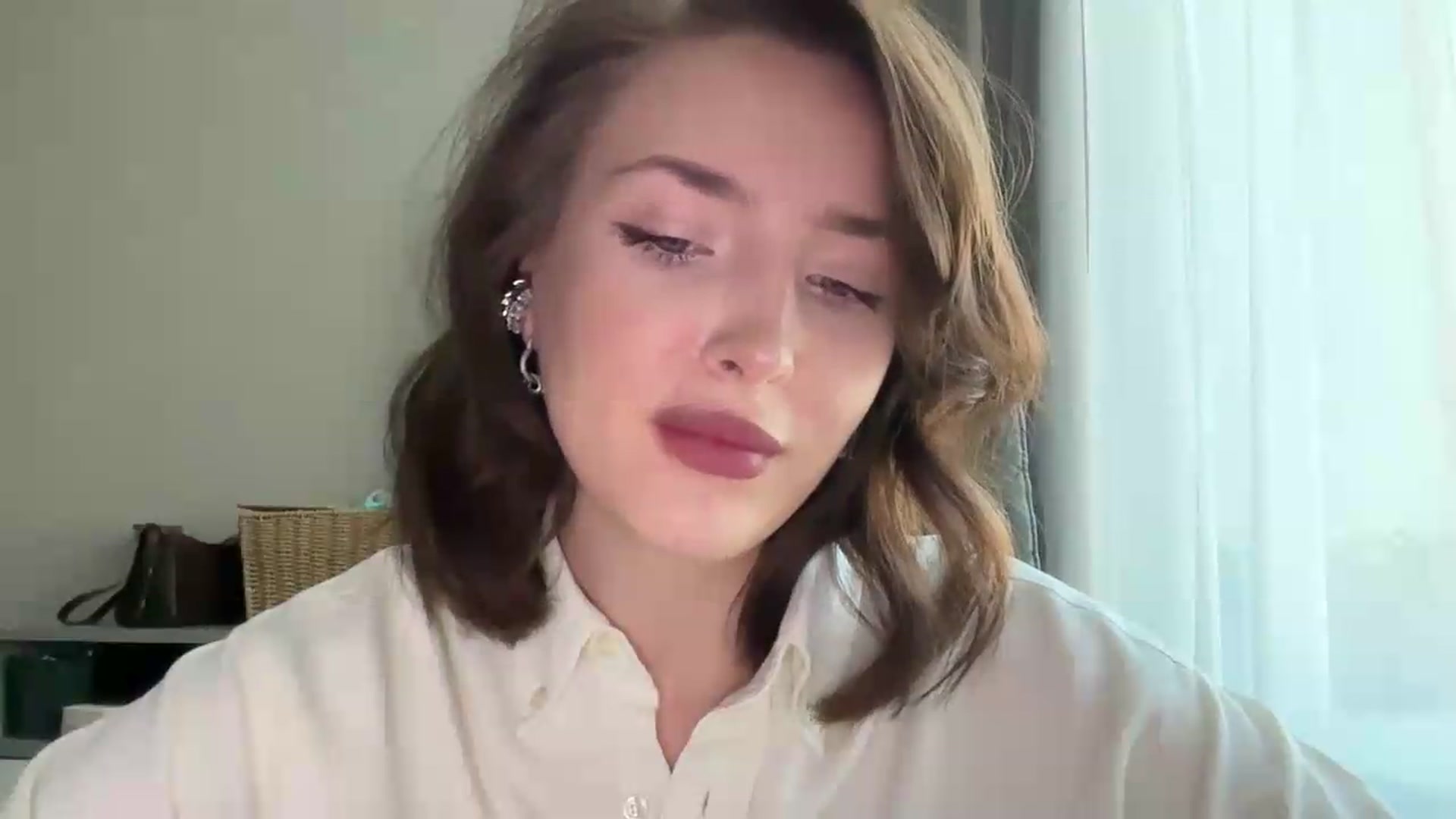 Gallery image thumbnail from Di_Pearl's myfreecams stream on, 06/13/2026, 14:37 image 16 of 20