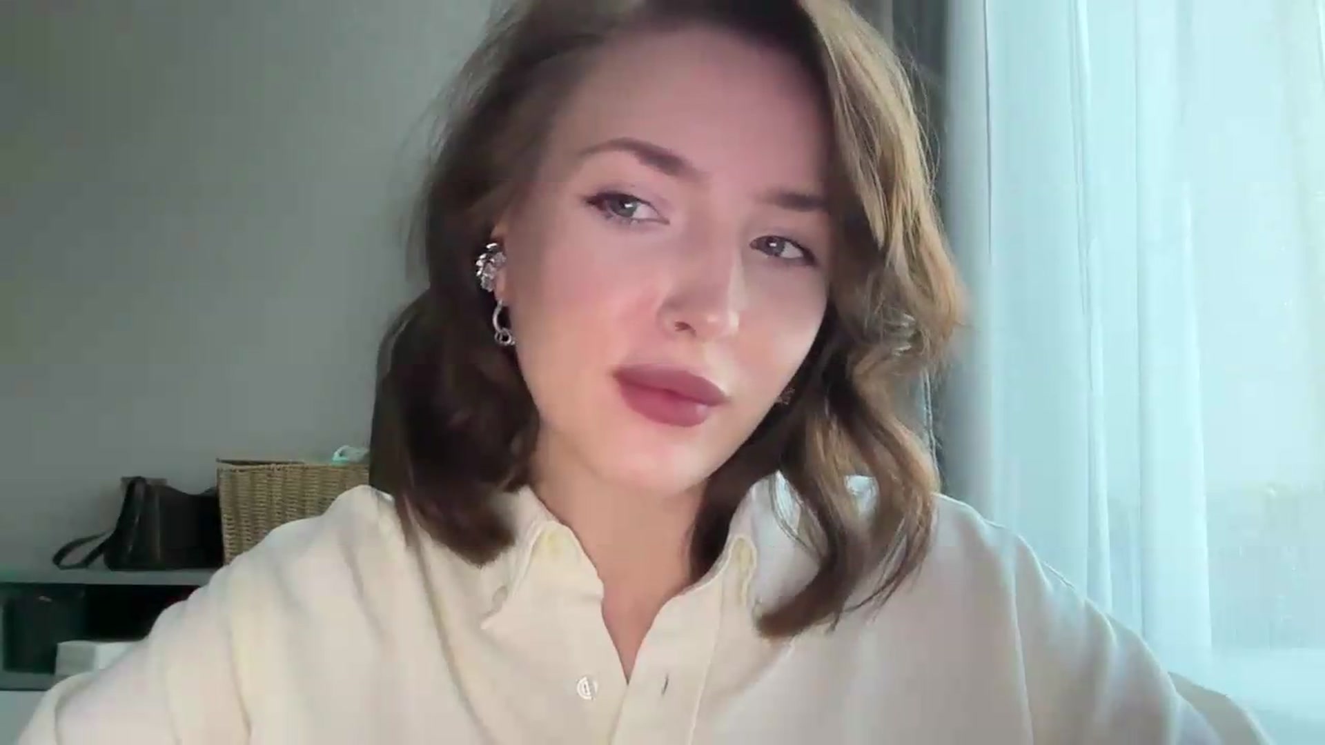 Gallery image thumbnail from Di_Pearl's myfreecams stream on, 06/13/2026, 14:37 image 13 of 20